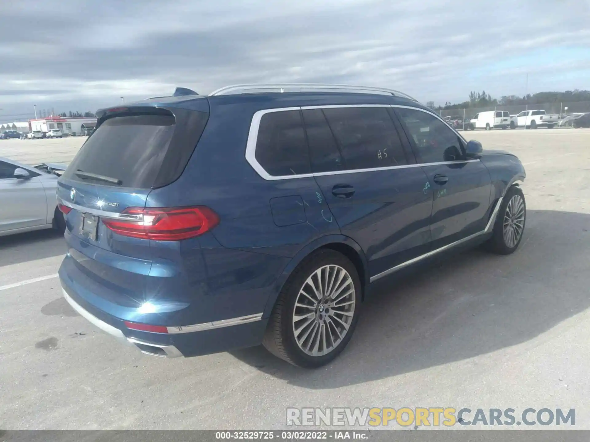 4 Фотография поврежденного автомобиля 5UXCW2C05L9A00788 BMW X7 2020