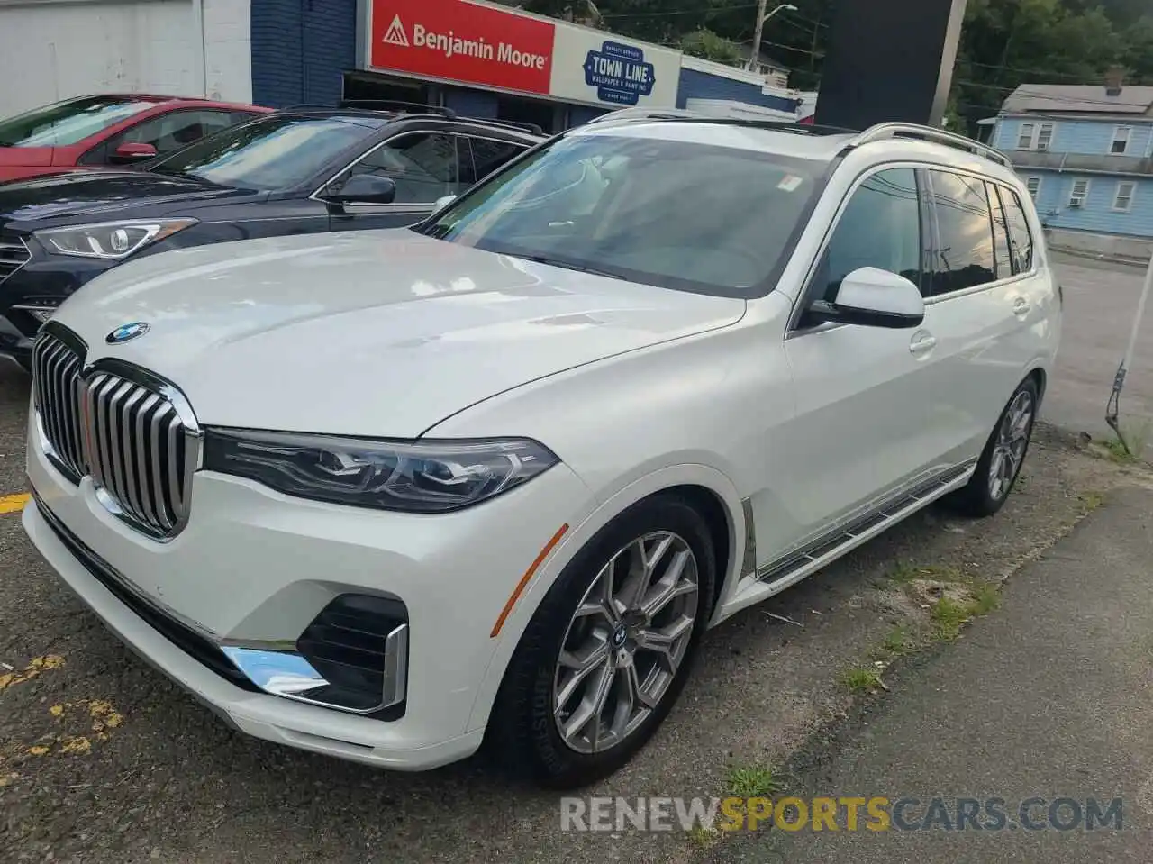 2 Photograph of a damaged car 5UXCW2C05L9A03819 BMW X7 2020