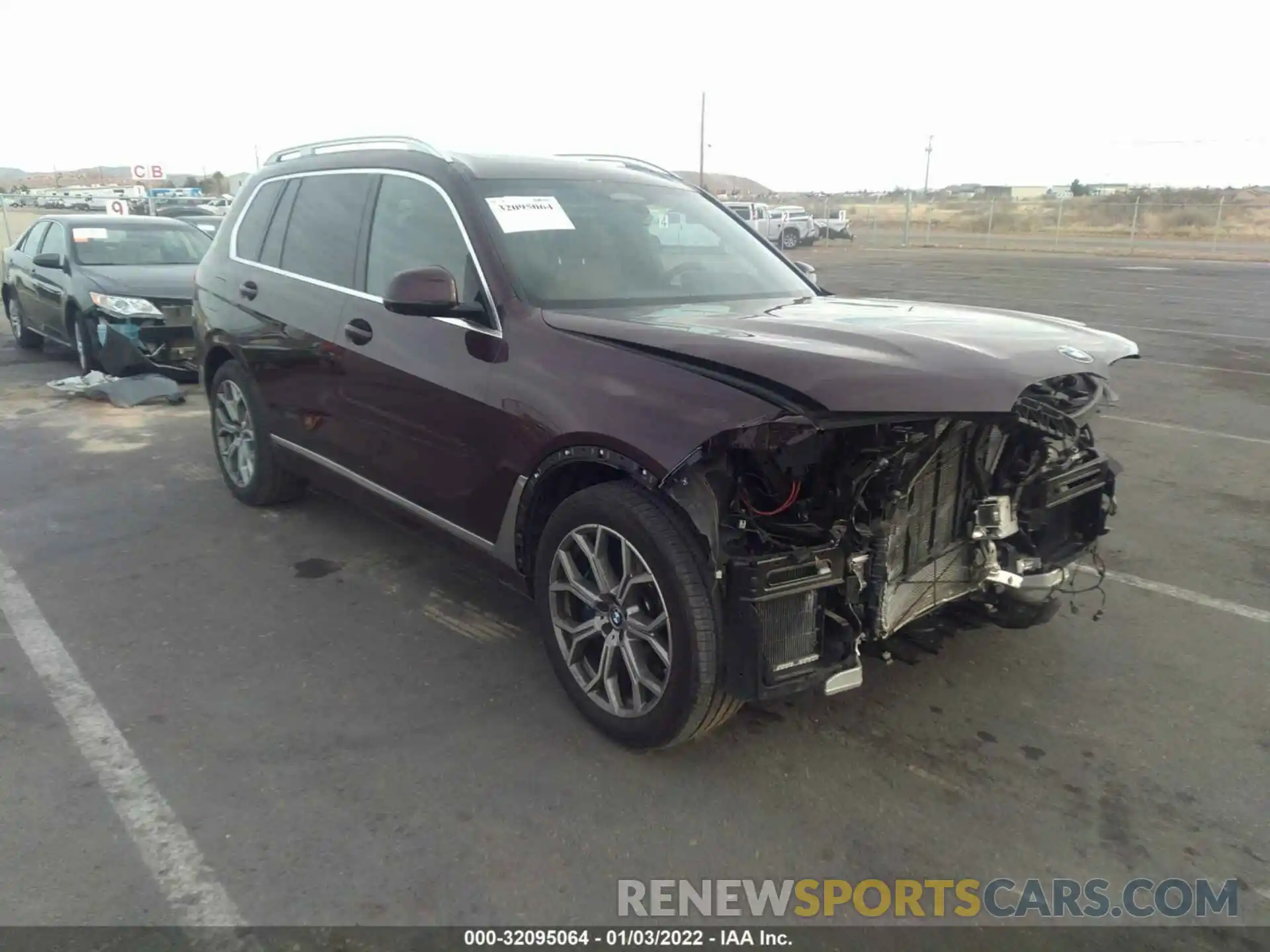 1 Photograph of a damaged car 5UXCW2C05L9B11681 BMW X7 2020