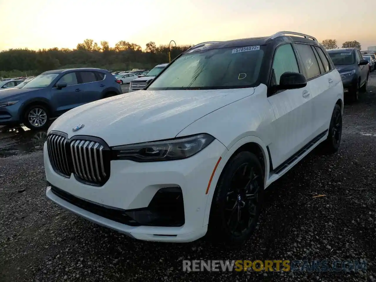 2 Фотография поврежденного автомобиля 5UXCW2C06L9A00783 BMW X7 2020