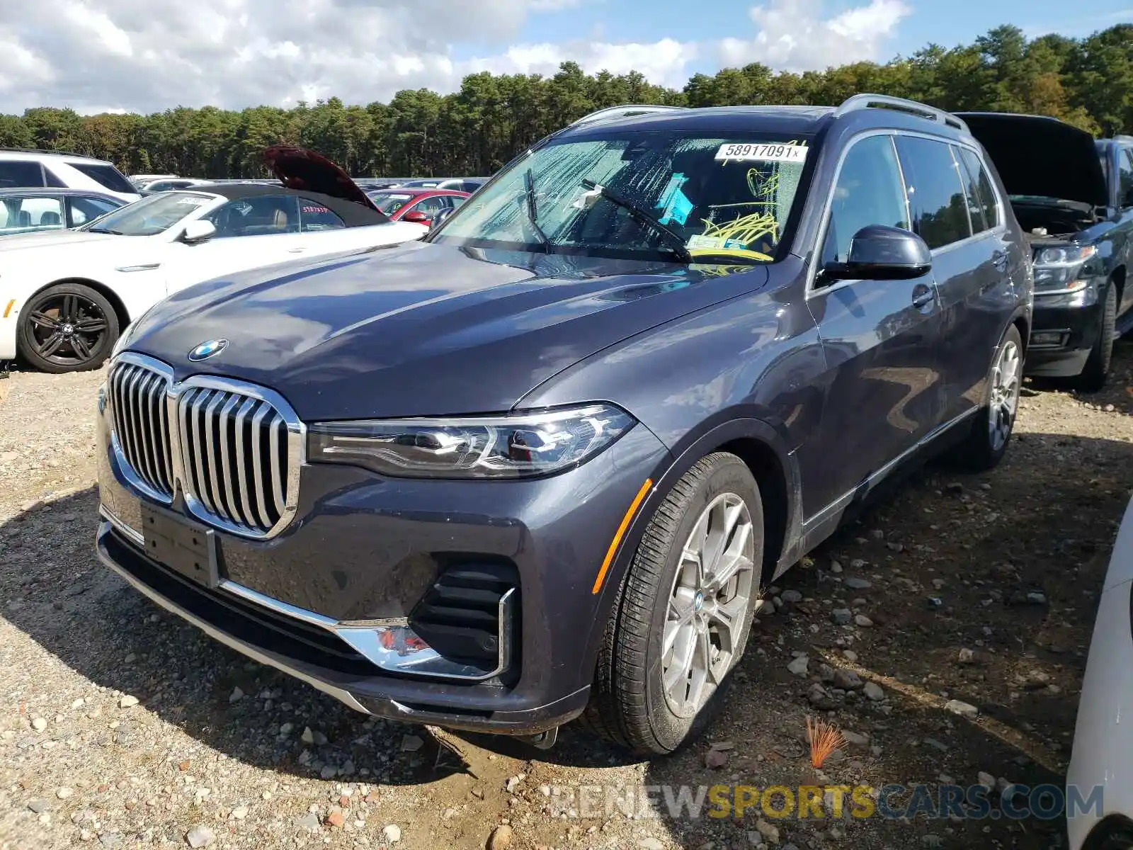 2 Фотография поврежденного автомобиля 5UXCW2C06L9B10555 BMW X7 2020