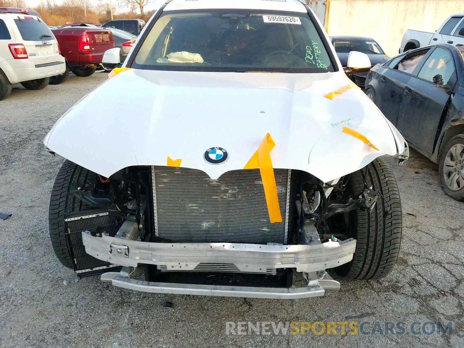 9 Photograph of a damaged car 5UXCW2C07L0E74861 BMW X7 2020