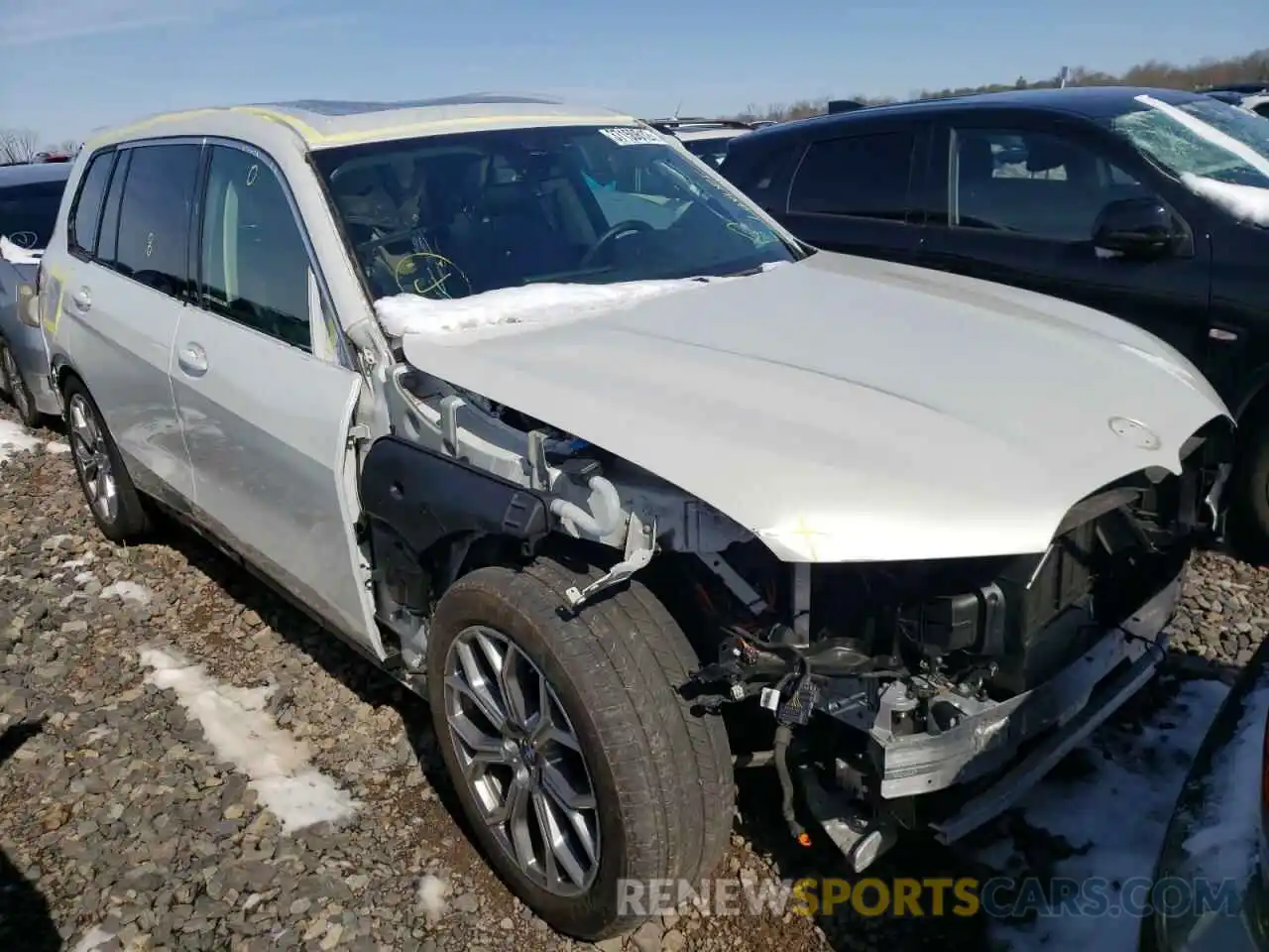 1 Photograph of a damaged car 5UXCW2C07L9B32189 BMW X7 2020