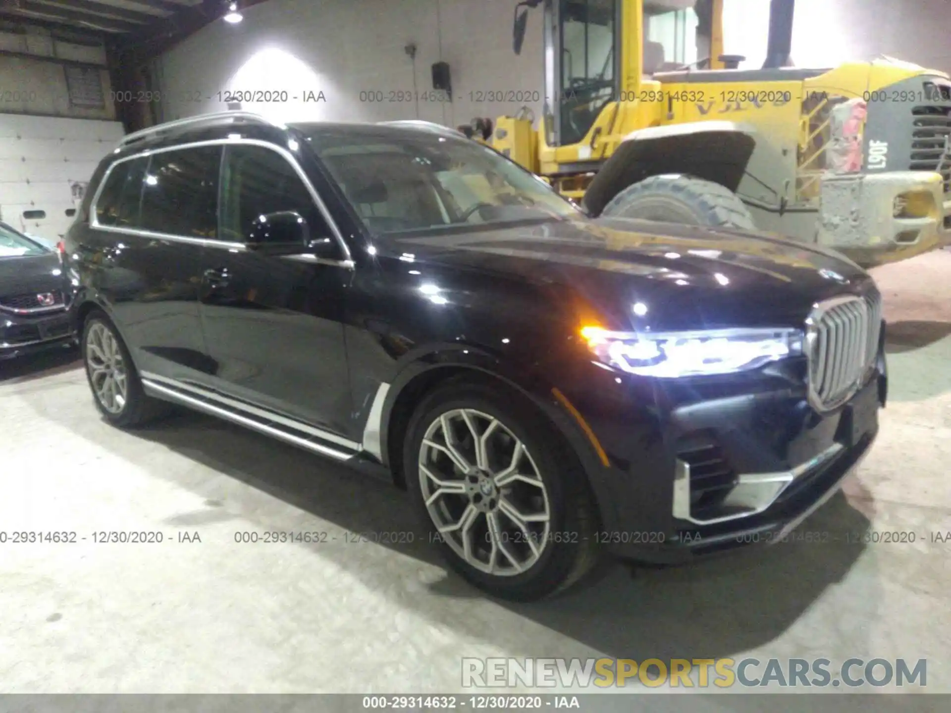 1 Photograph of a damaged car 5UXCW2C07L9B40633 BMW X7 2020