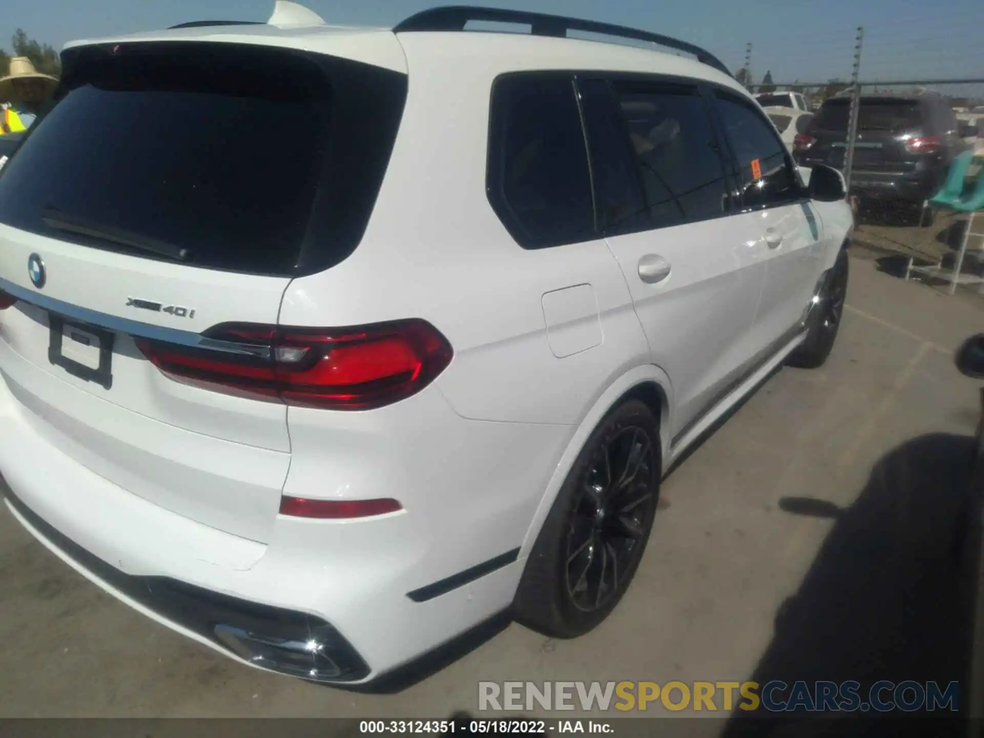 4 Фотография поврежденного автомобиля 5UXCW2C08L0E74562 BMW X7 2020