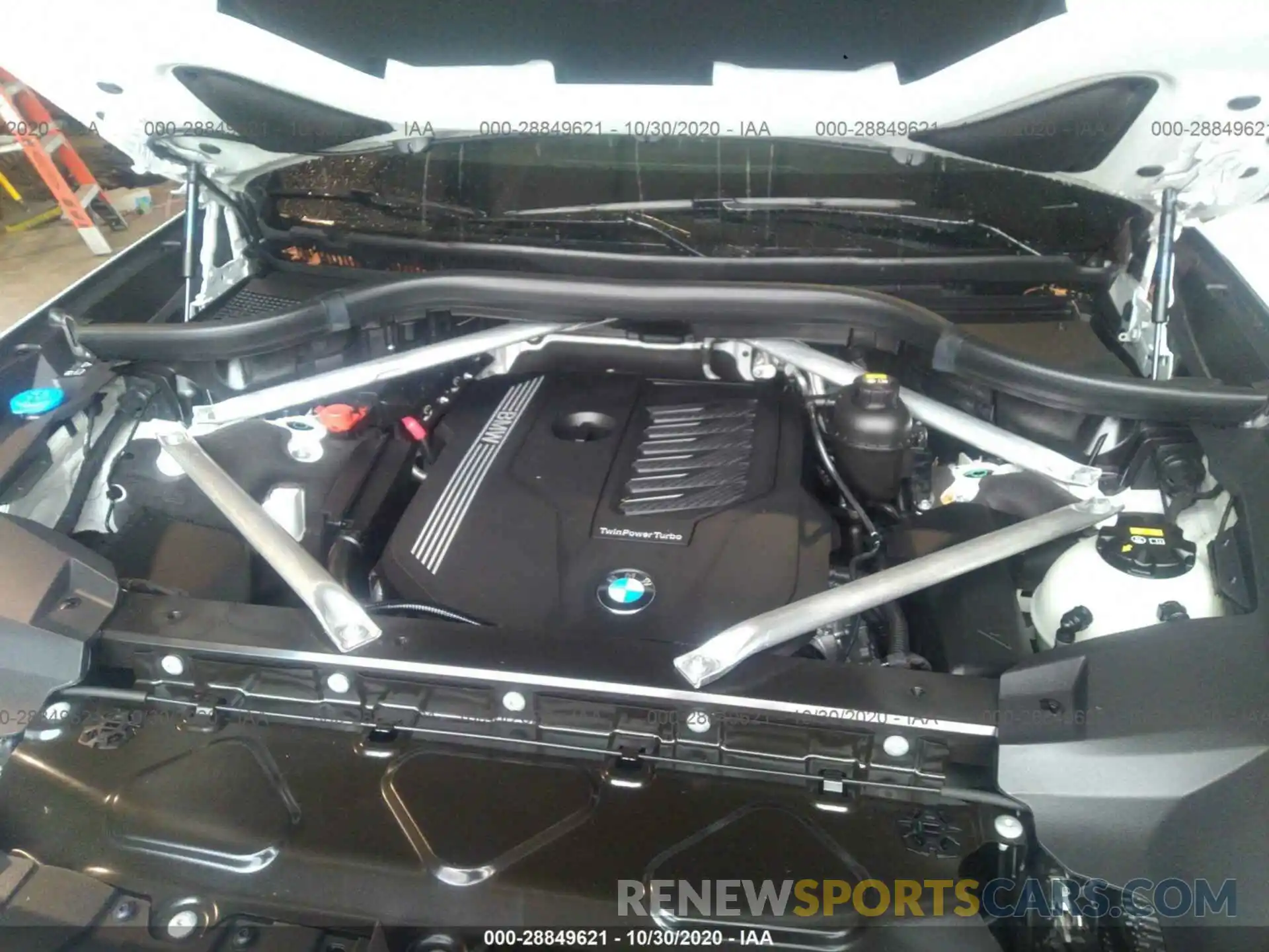 10 Фотография поврежденного автомобиля 5UXCW2C08L9A03734 BMW X7 2020