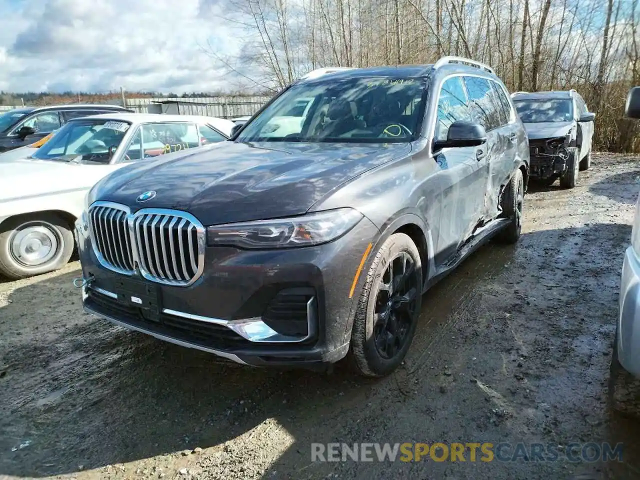 2 Photograph of a damaged car 5UXCW2C08L9B35487 BMW X7 2020