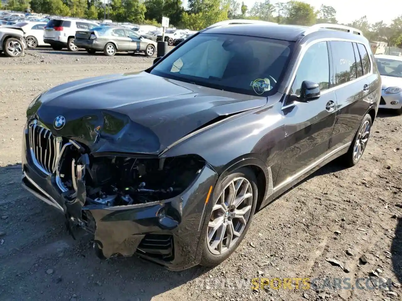 2 Photograph of a damaged car 5UXCW2C08L9B45906 BMW X7 2020