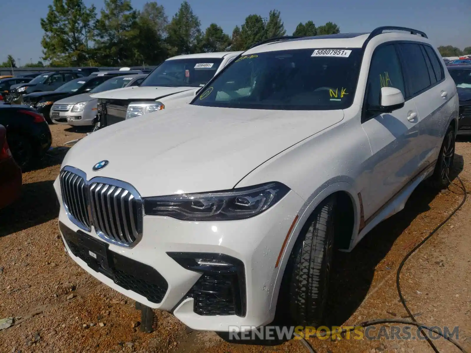 2 Photograph of a damaged car 5UXCW2C08L9B64259 BMW X7 2020