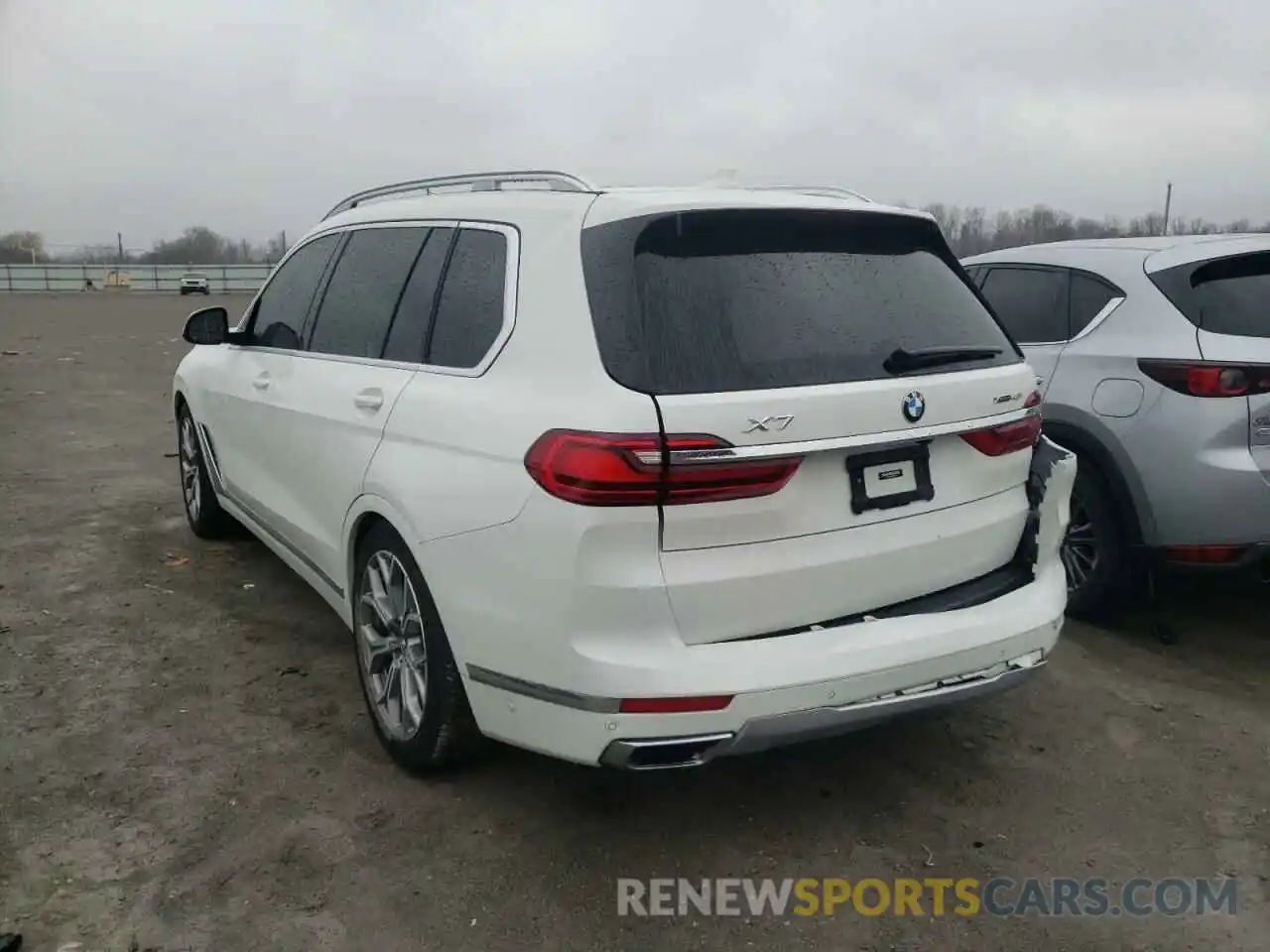 3 Фотография поврежденного автомобиля 5UXCW2C08L9B84821 BMW X7 2020