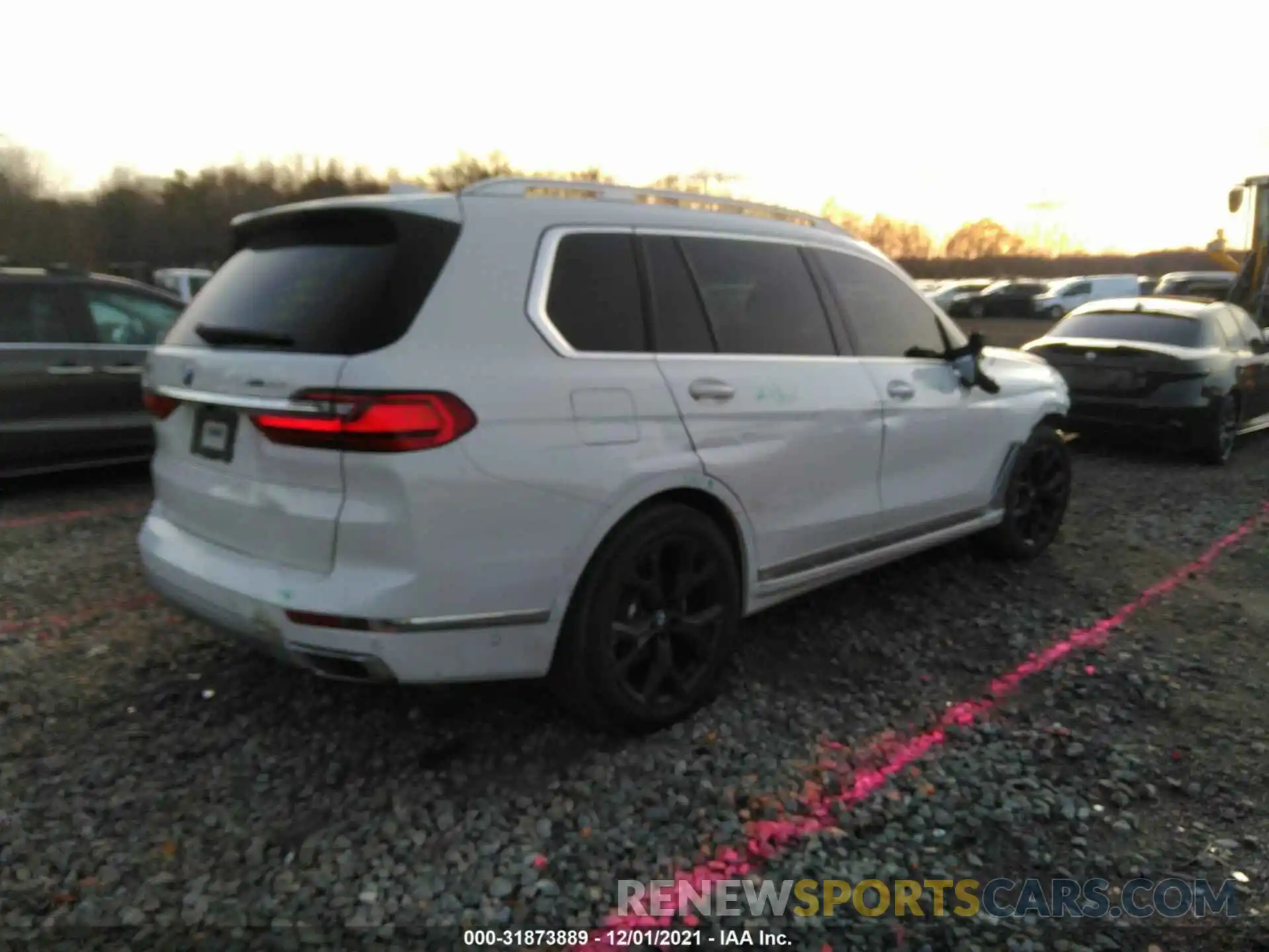 4 Фотография поврежденного автомобиля 5UXCW2C08L9C07269 BMW X7 2020