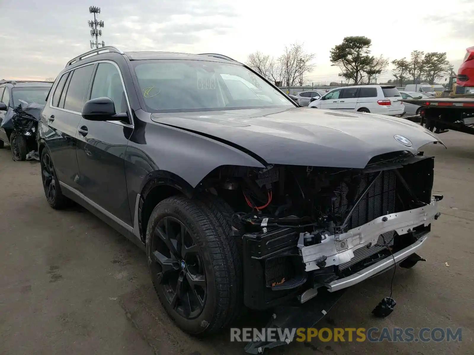 1 Photograph of a damaged car 5UXCW2C08L9C07563 BMW X7 2020