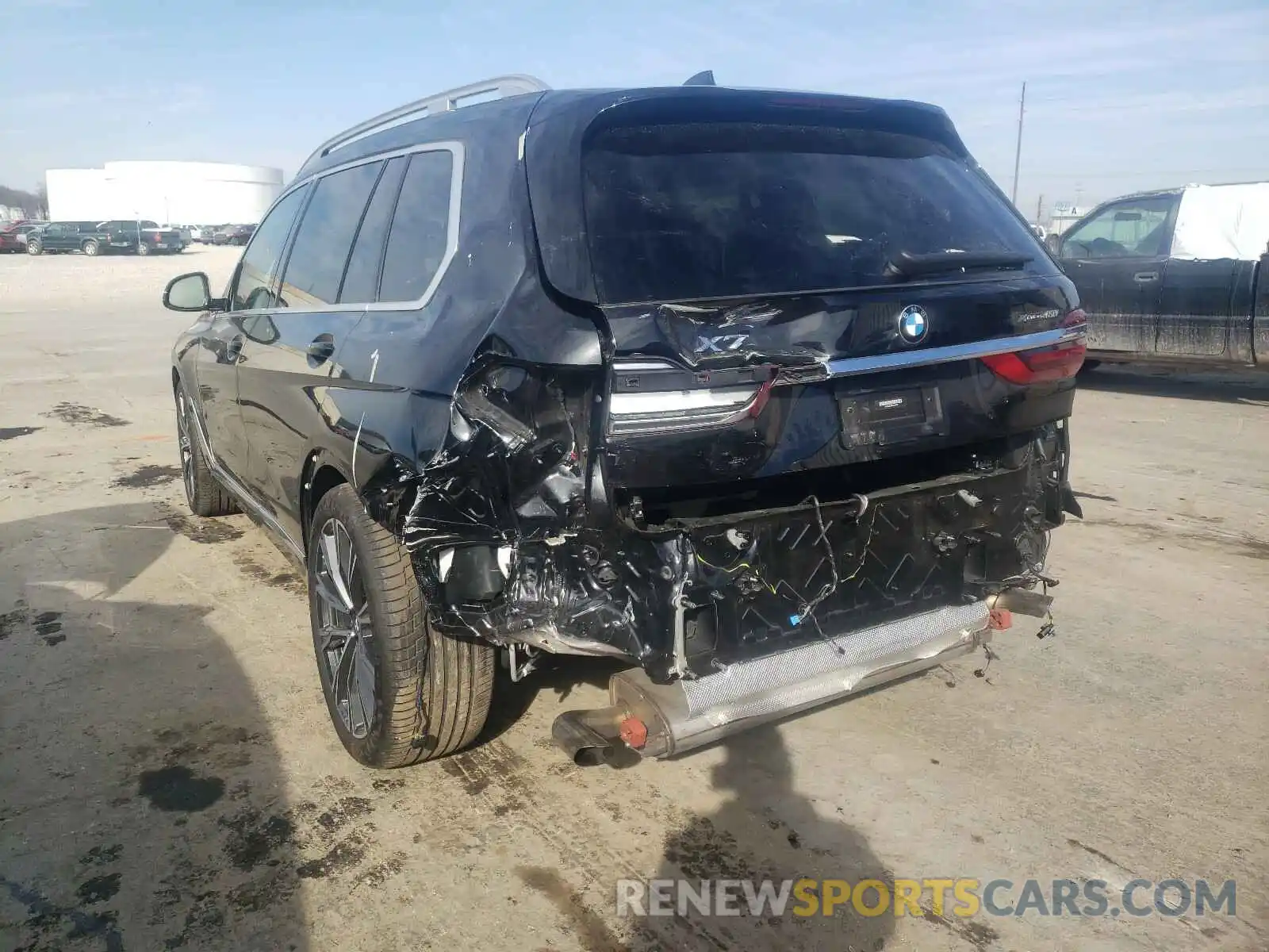 3 Фотография поврежденного автомобиля 5UXCW2C08L9C25058 BMW X7 2020