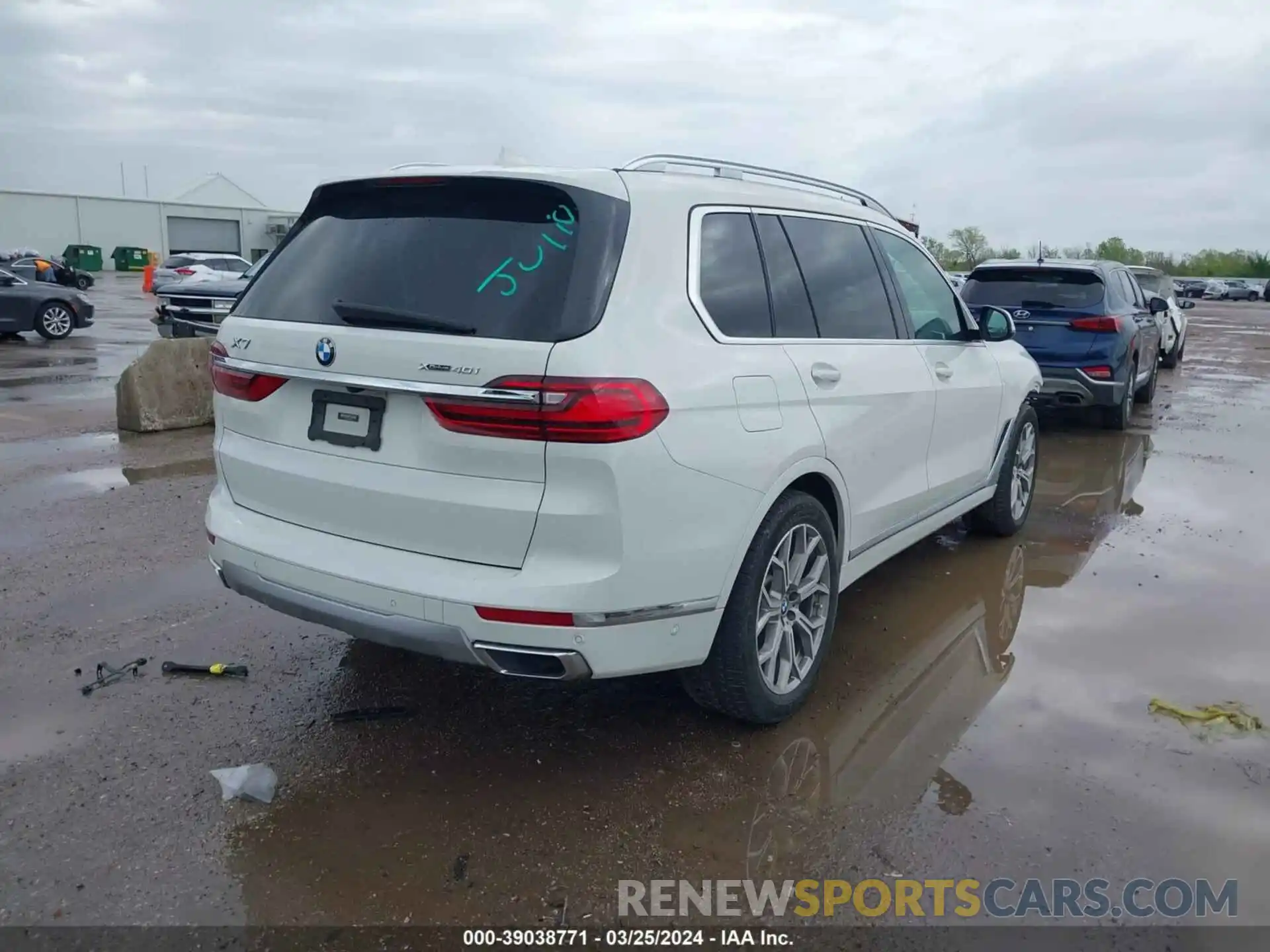 4 Фотография поврежденного автомобиля 5UXCW2C08L9C25173 BMW X7 2020