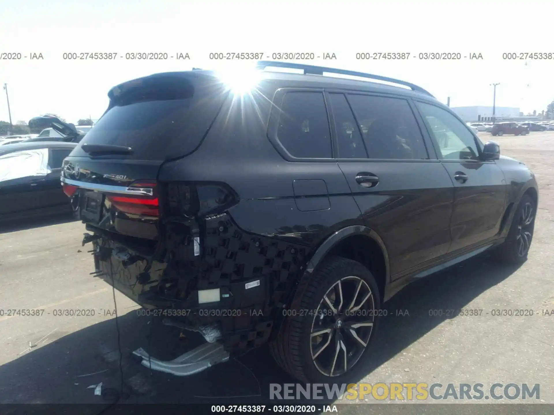 4 Фотография поврежденного автомобиля 5UXCW2C09L9A01412 BMW X7 2020