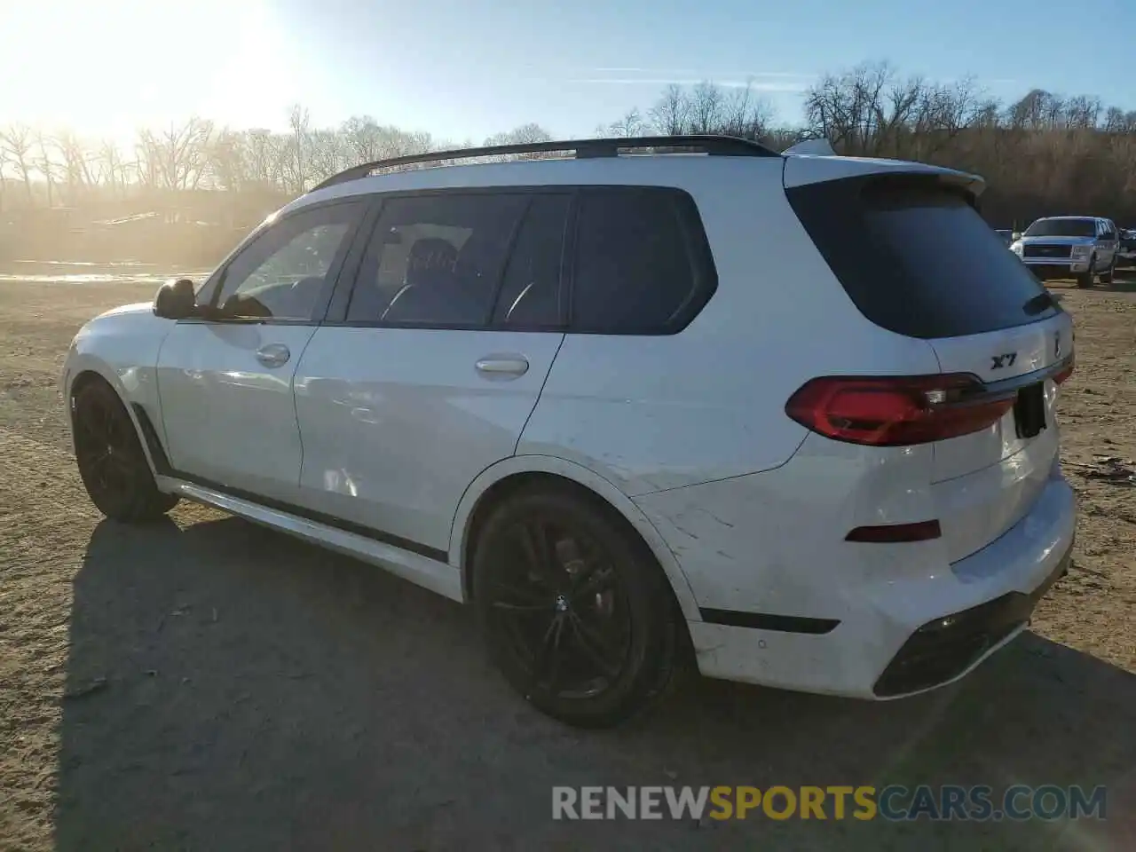 2 Photograph of a damaged car 5UXCW2C09L9A02219 BMW X7 2020