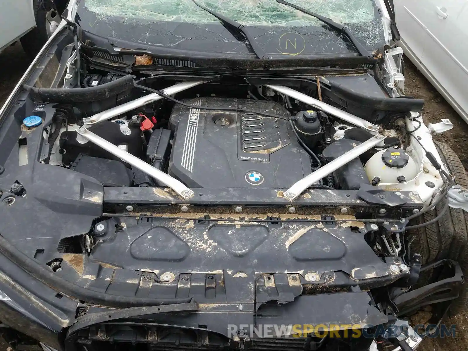 7 Photograph of a damaged car 5UXCW2C09L9B35868 BMW X7 2020