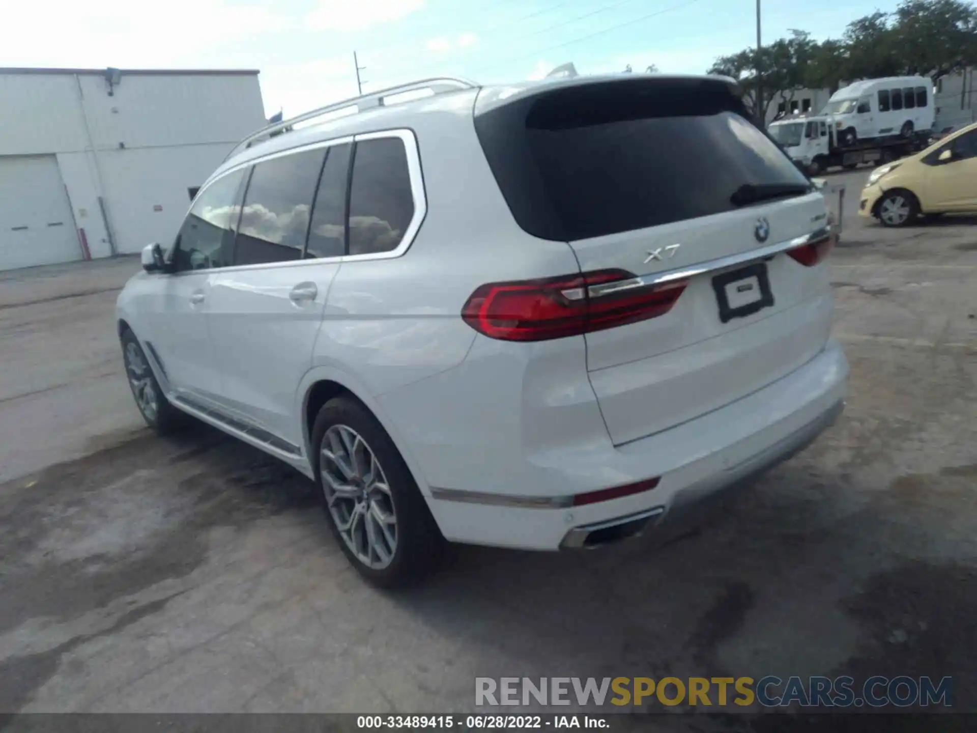 3 Фотография поврежденного автомобиля 5UXCW2C09L9B92863 BMW X7 2020