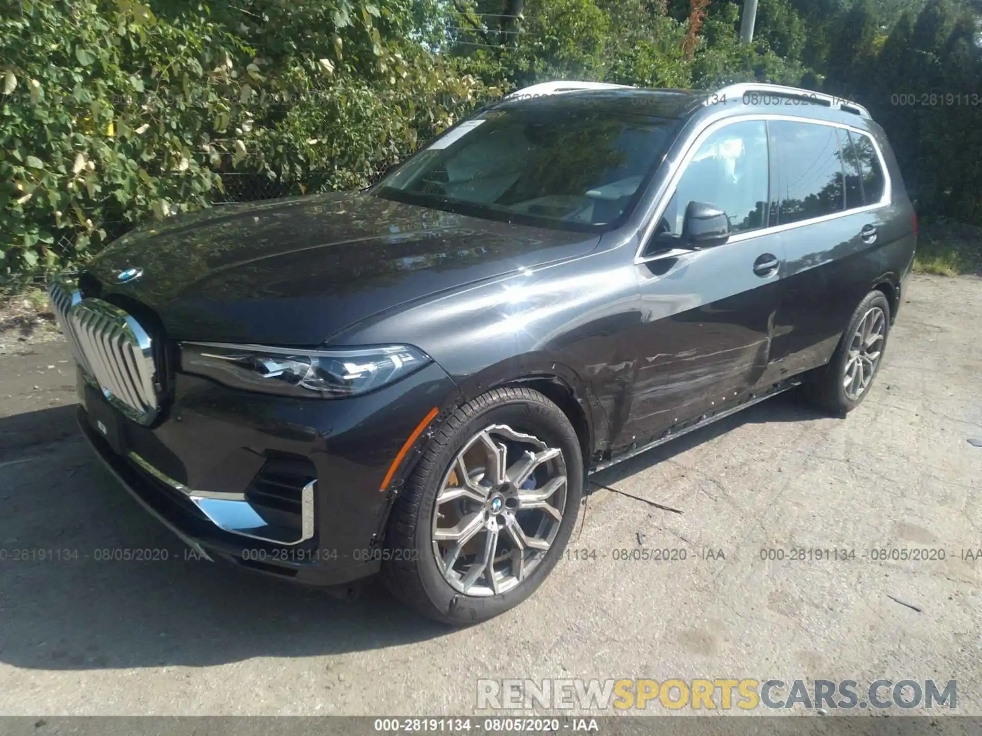 2 Photograph of a damaged car 5UXCW2C0XL9A01886 BMW X7 2020