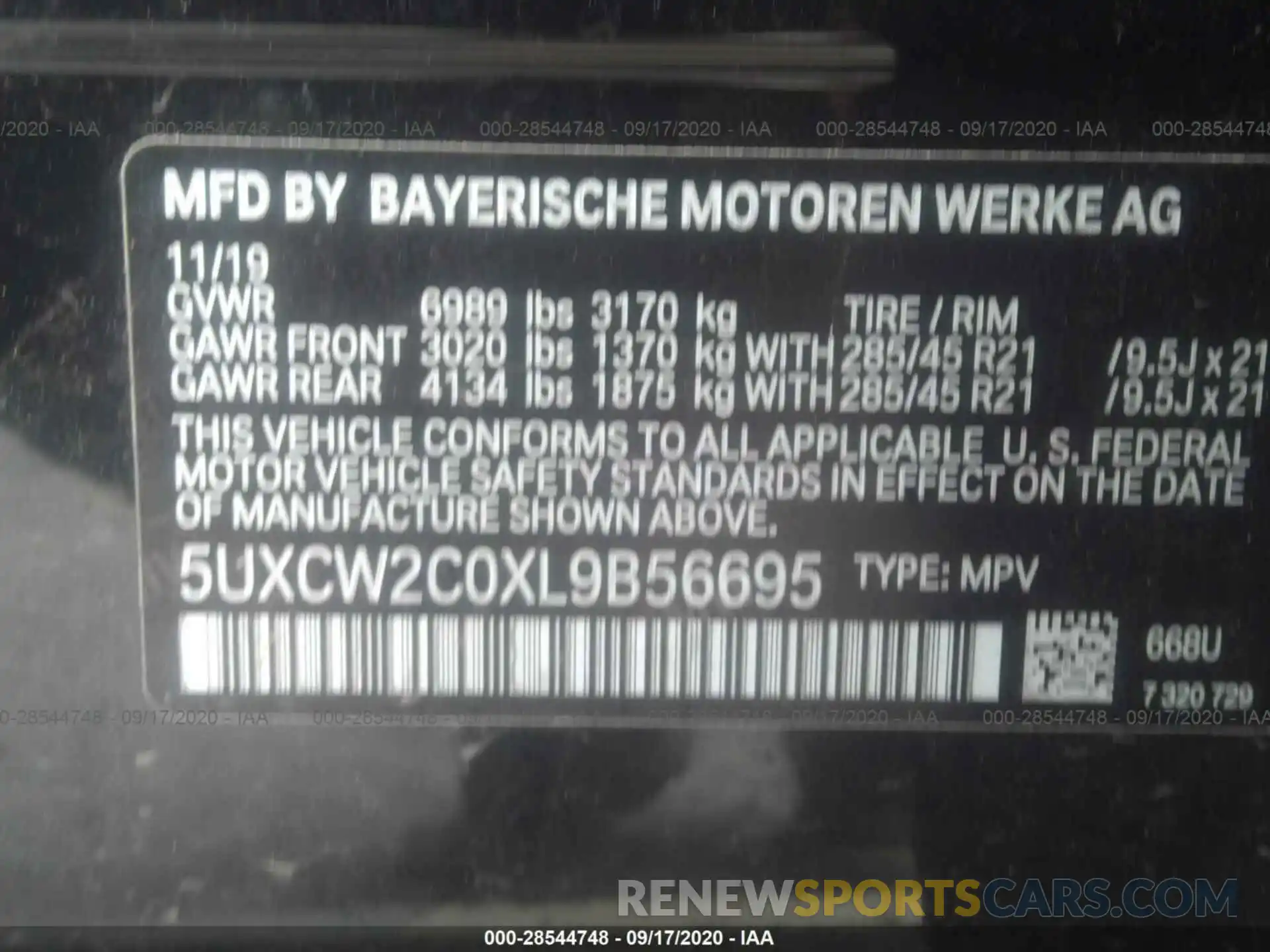 9 Photograph of a damaged car 5UXCW2C0XL9B56695 BMW X7 2020