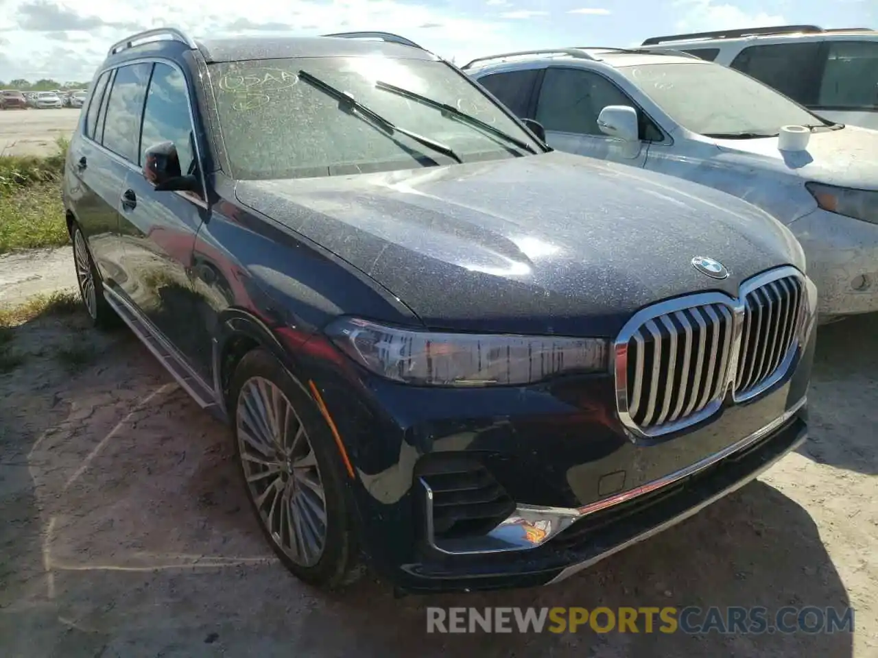 1 Фотография поврежденного автомобиля 5UXCX4C00L9D06046 BMW X7 2020