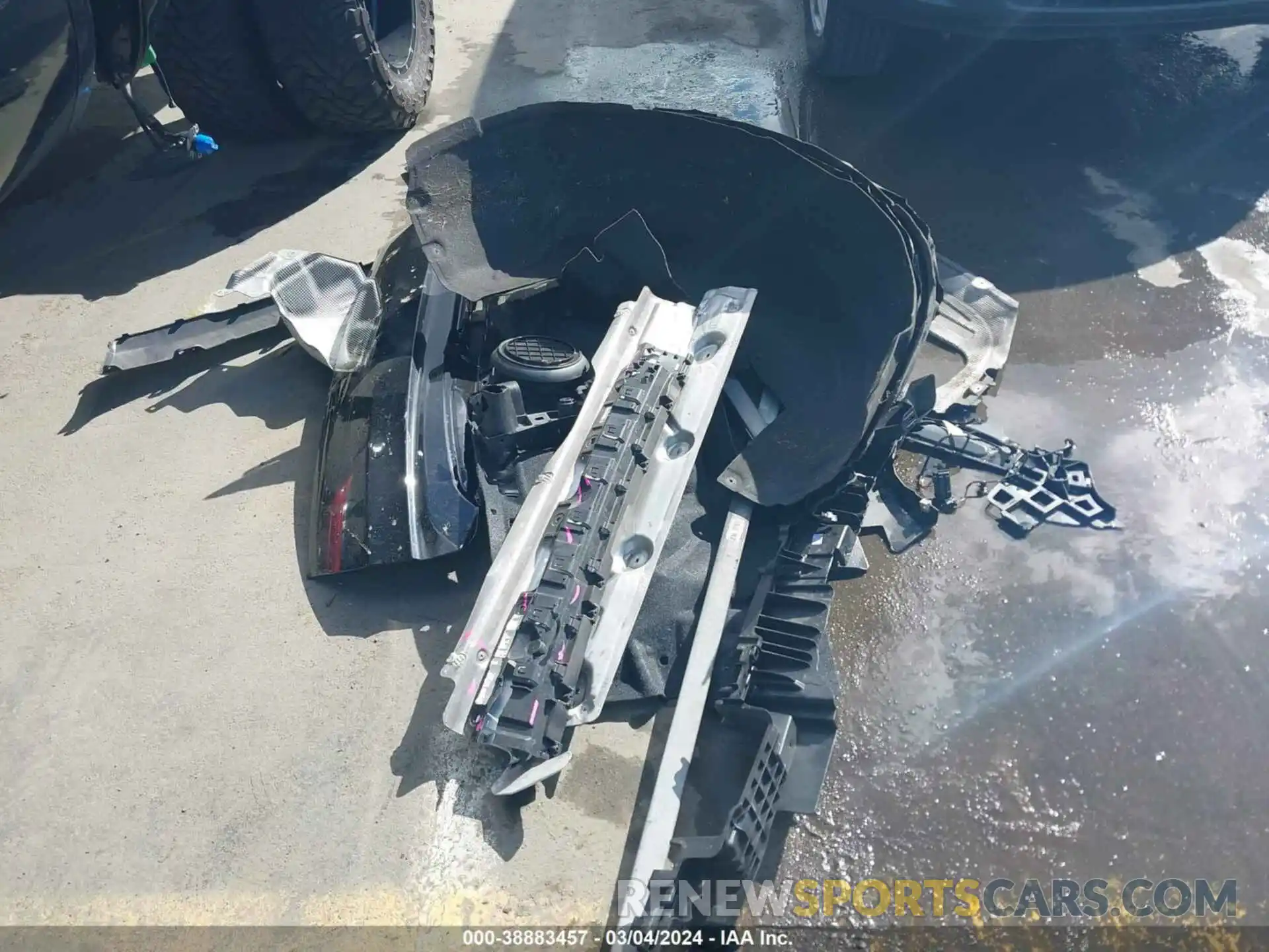12 Photograph of a damaged car 5UXCX4C09L9C42508 BMW X7 2020
