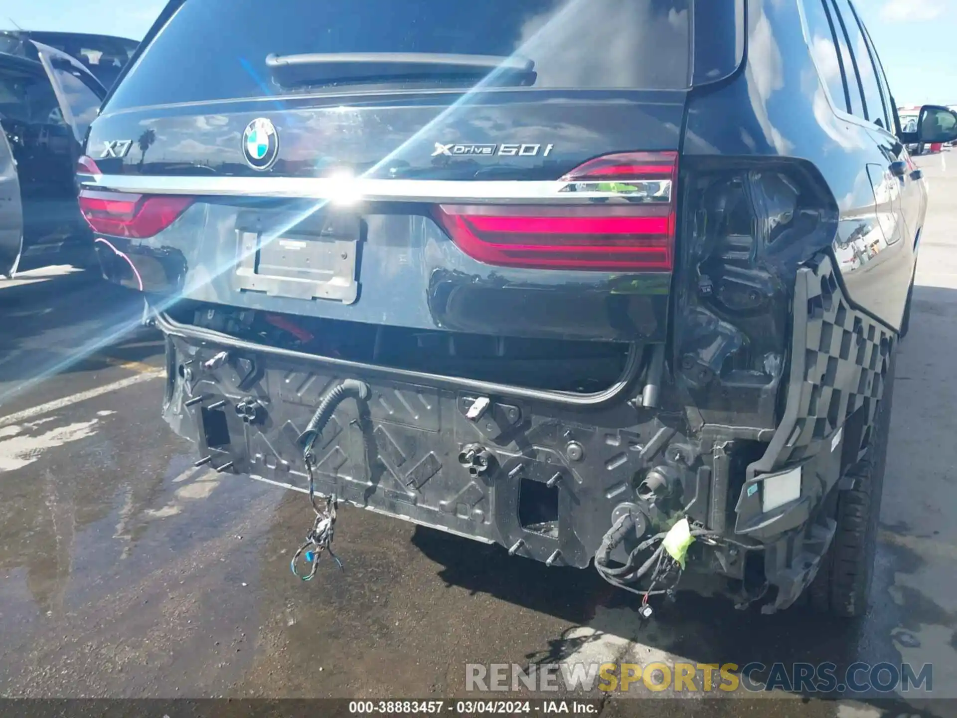6 Фотография поврежденного автомобиля 5UXCX4C09L9C42508 BMW X7 2020