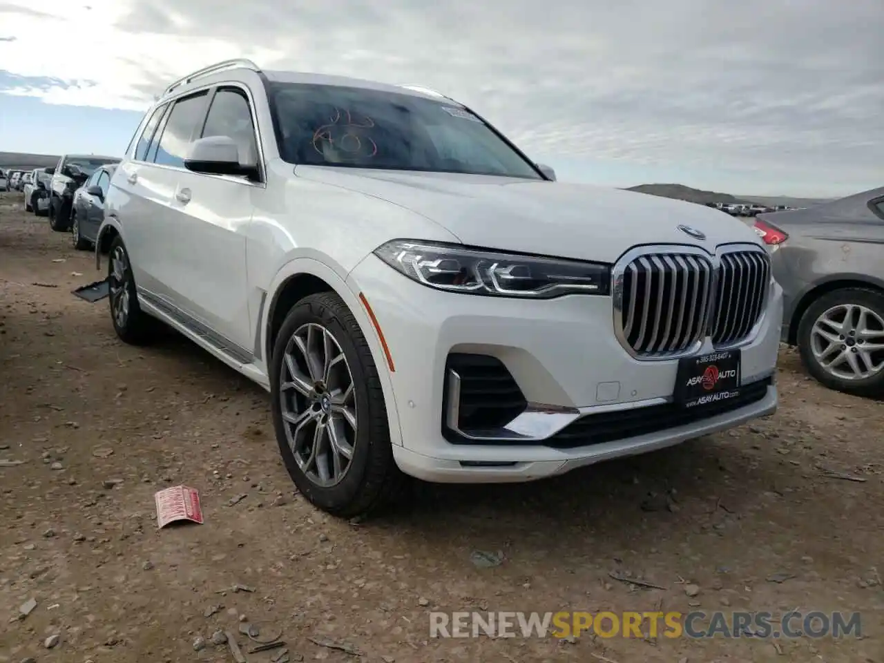 1 Photograph of a damaged car 5UXCX4C09LLS39334 BMW X7 2020