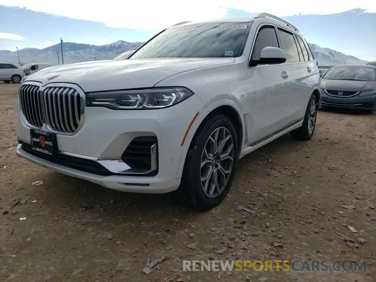 2 Photograph of a damaged car 5UXCX4C09LLS39334 BMW X7 2020