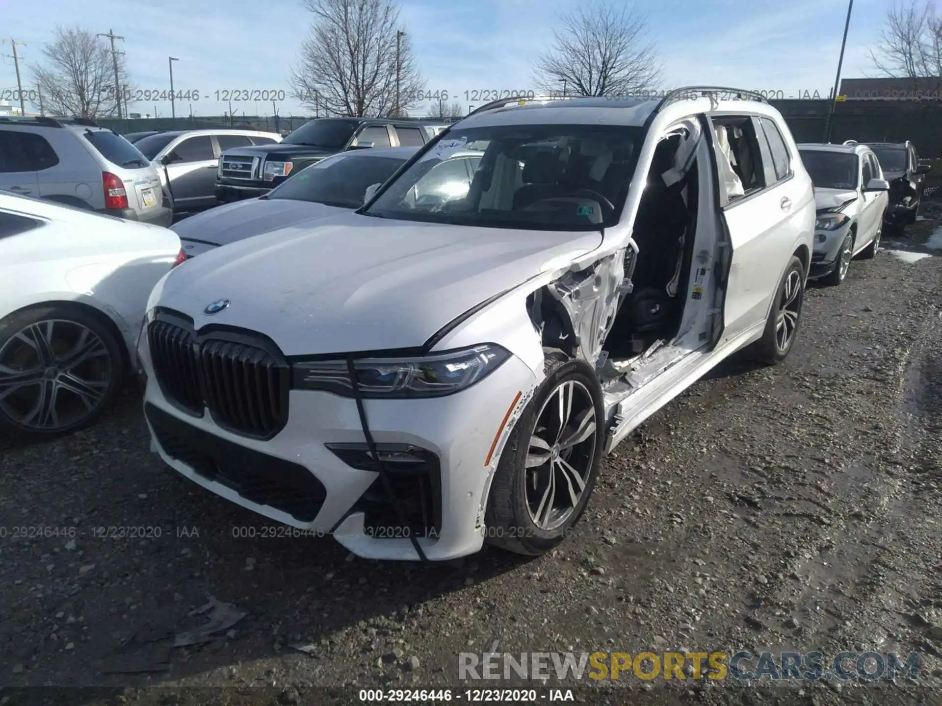 2 Фотография поврежденного автомобиля 5UXCX6C01L9C43843 BMW X7 2020