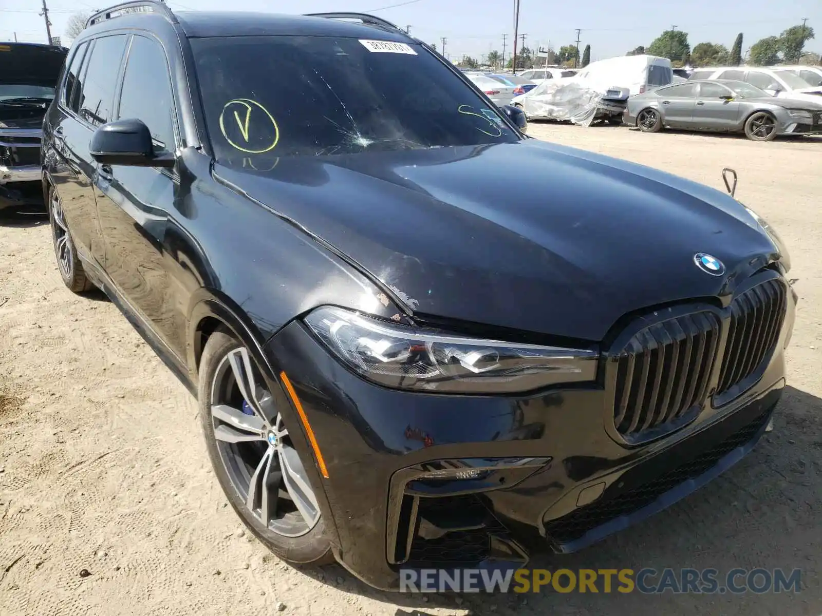 1 Photograph of a damaged car 5UXCX6C06L9B18806 BMW X7 2020