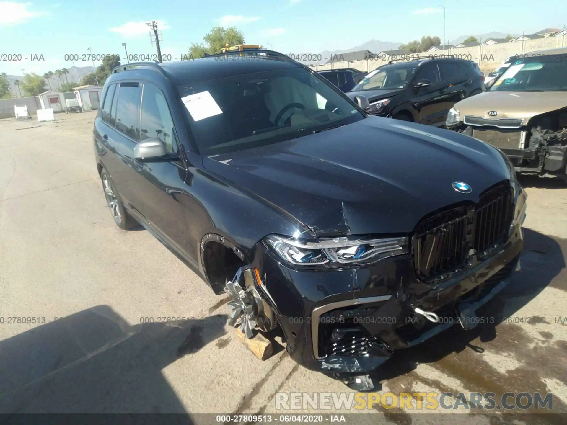 1 Photograph of a damaged car 5UXCX6C06L9C49878 BMW X7 2020