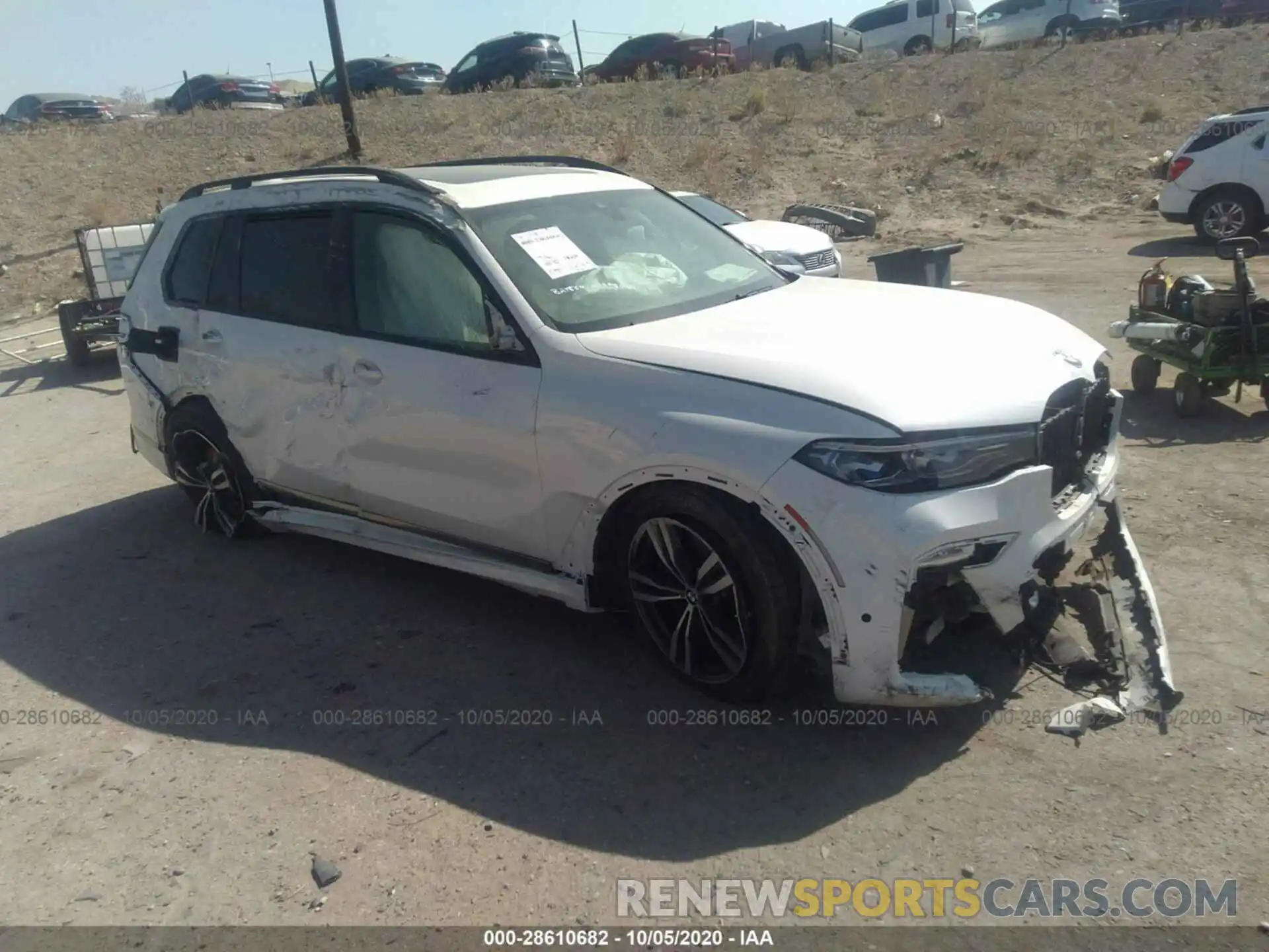 1 Photograph of a damaged car 5UXCX6C06LLE35410 BMW X7 2020