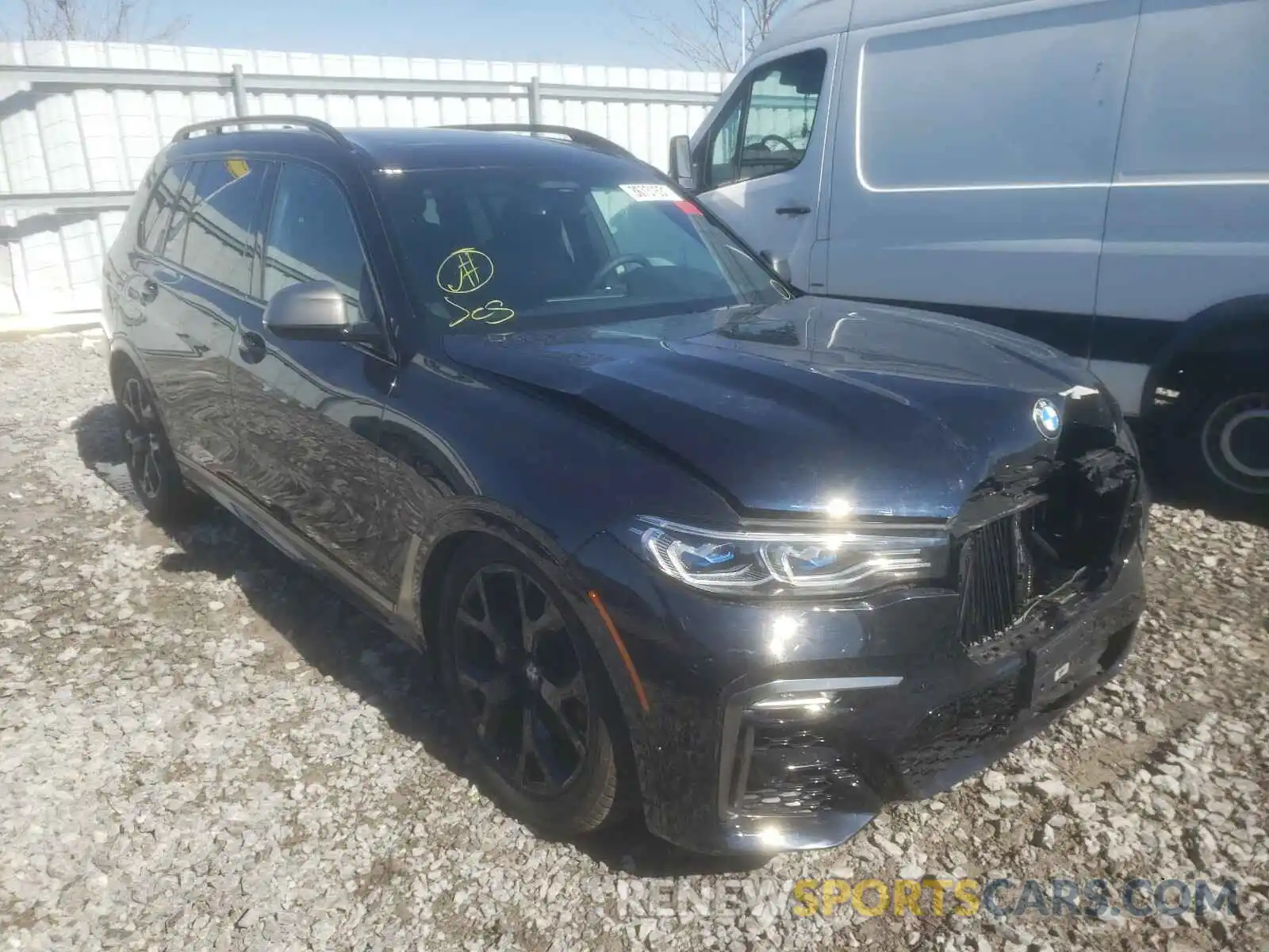 1 Photograph of a damaged car 5UXCX6C06LLE35438 BMW X7 2020