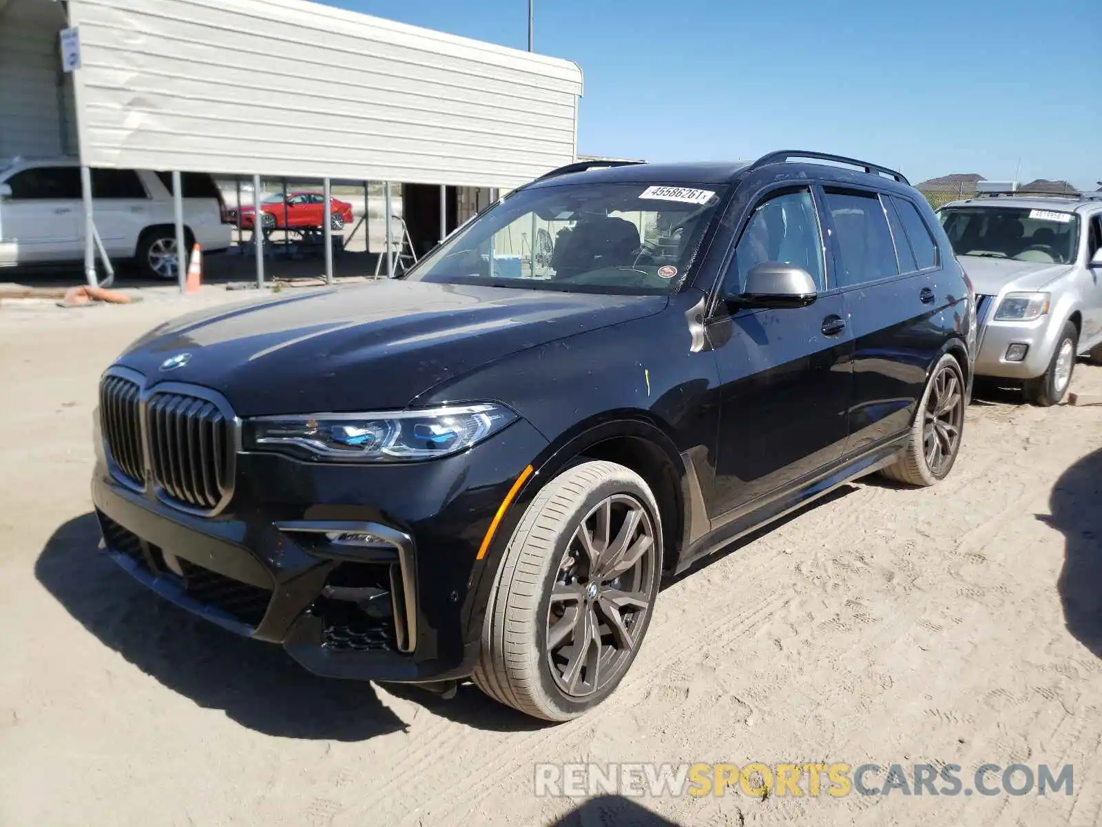 2 Photograph of a damaged car 5UXCX6C09LLE35546 BMW X7 2020