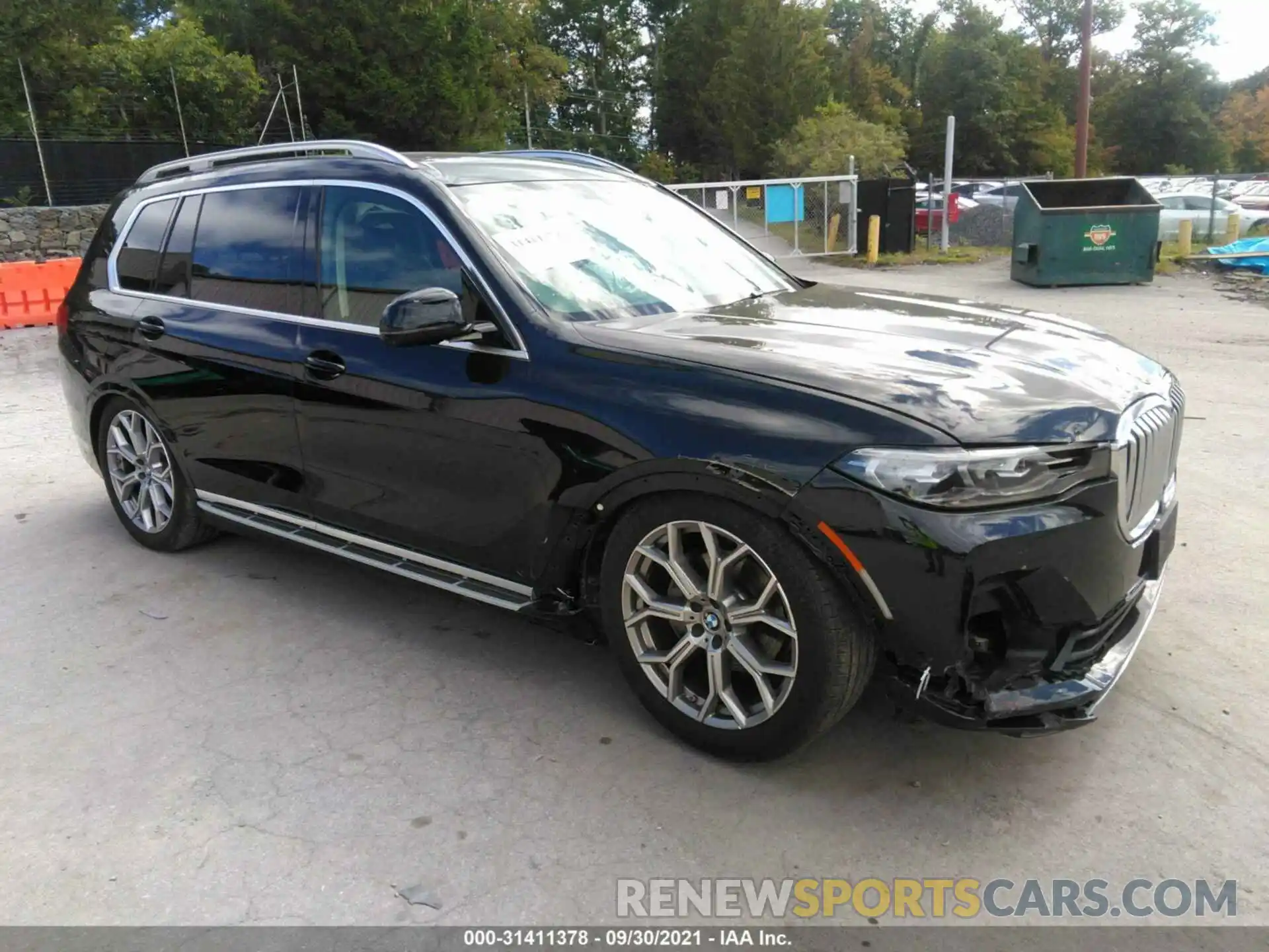 1 Photograph of a damaged car 5UXCW2C00M9E88419 BMW X7 2021