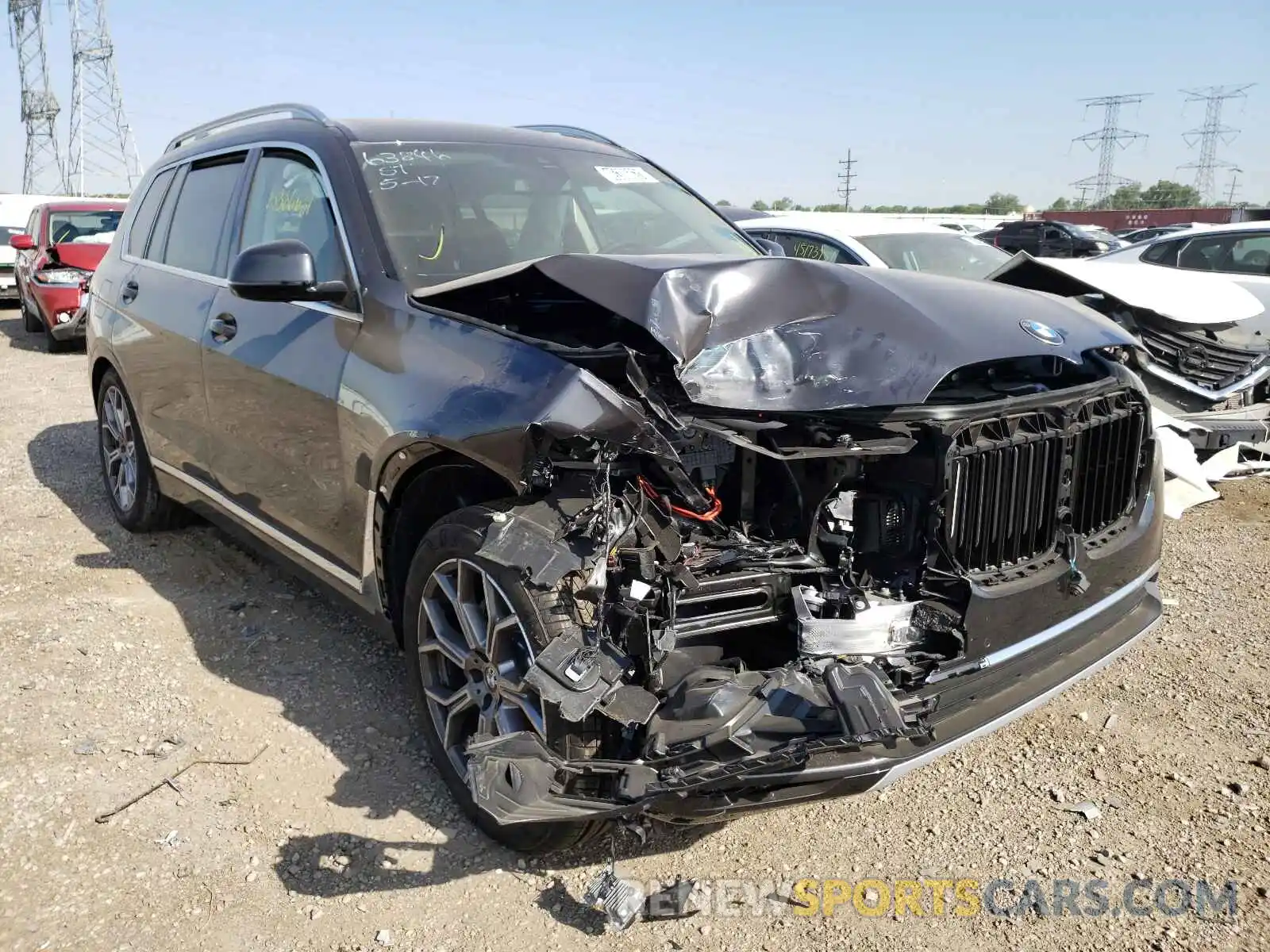 1 Photograph of a damaged car 5UXCW2C00M9G78446 BMW X7 2021