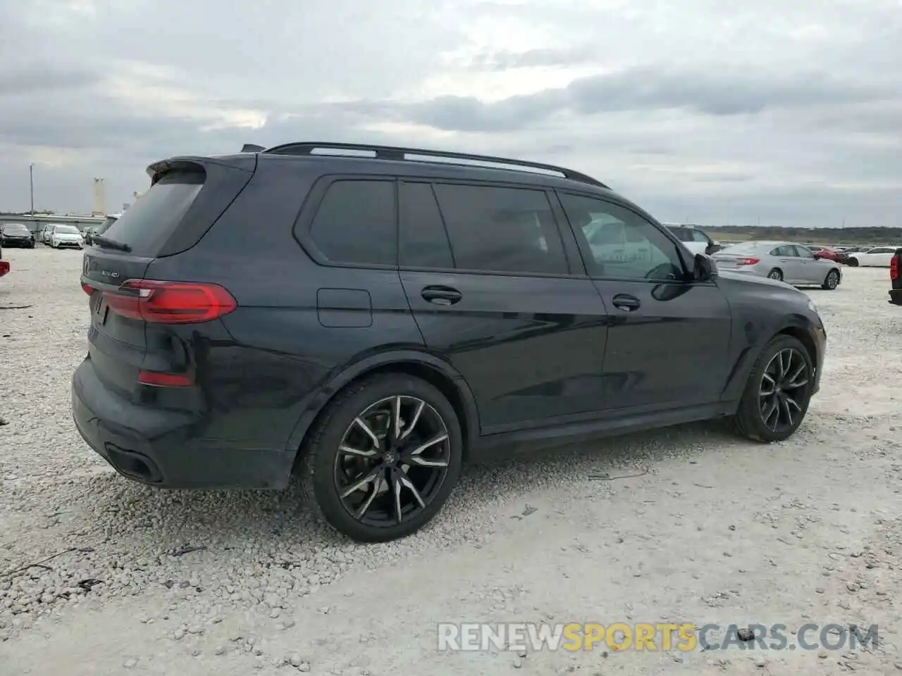 3 Фотография поврежденного автомобиля 5UXCW2C00M9G95585 BMW X7 2021