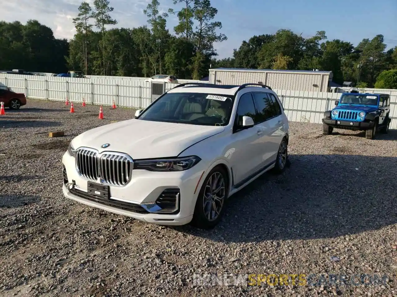 2 Фотография поврежденного автомобиля 5UXCW2C01M9E46552 BMW X7 2021