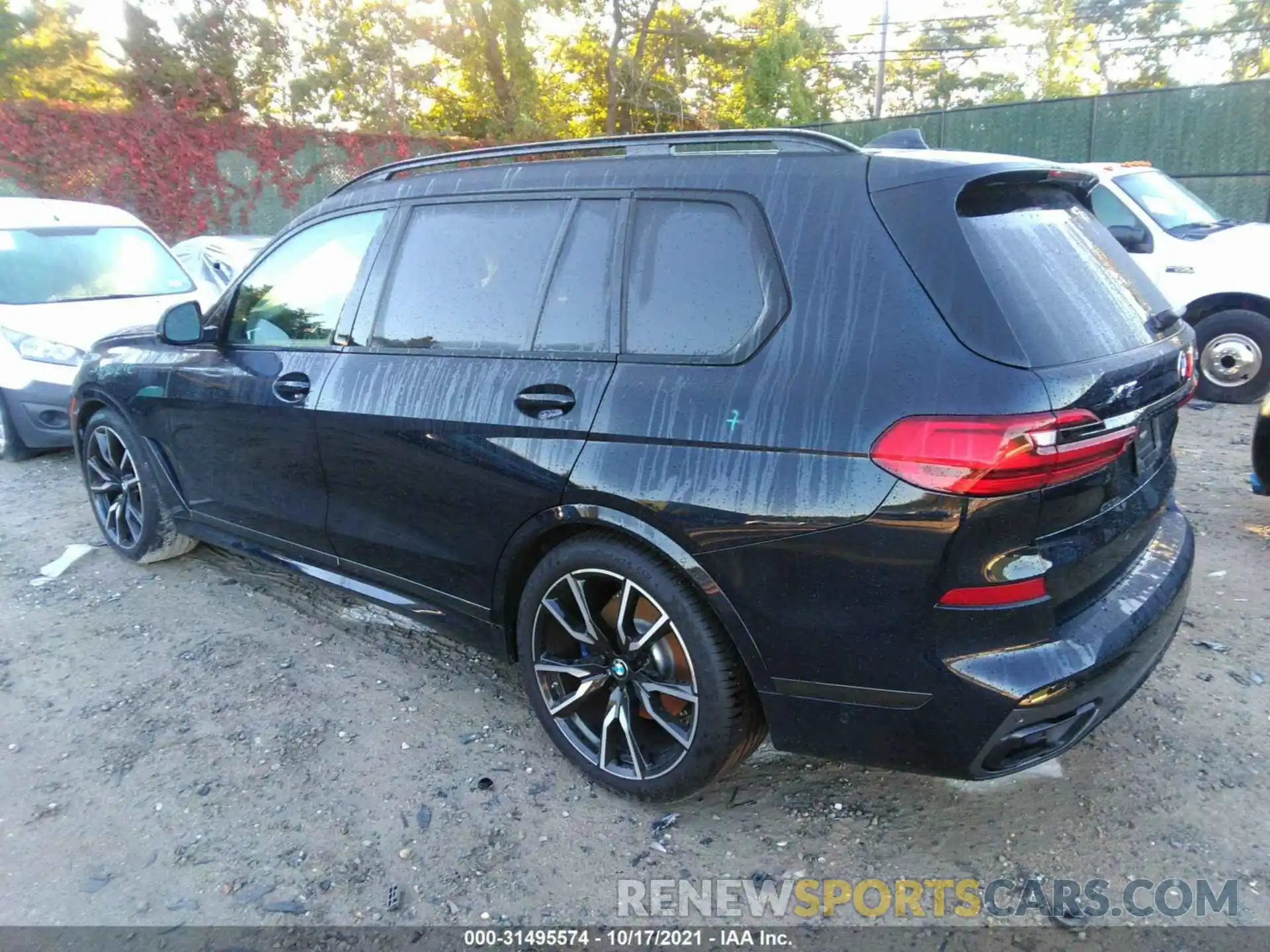 3 Photograph of a damaged car 5UXCW2C01M9E96836 BMW X7 2021