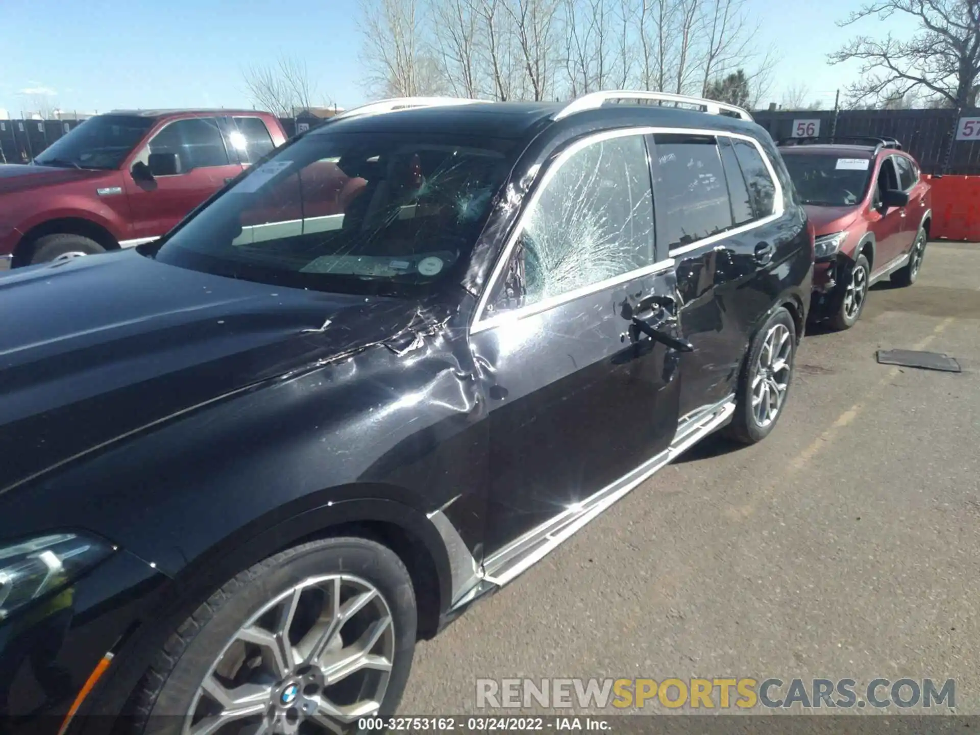 6 Photograph of a damaged car 5UXCW2C01M9F21735 BMW X7 2021