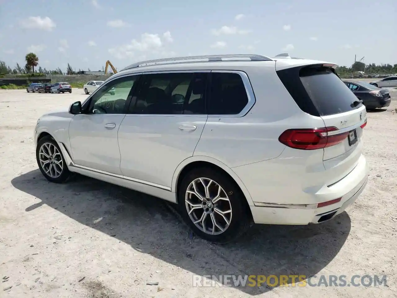 3 Фотография поврежденного автомобиля 5UXCW2C01M9H45894 BMW X7 2021