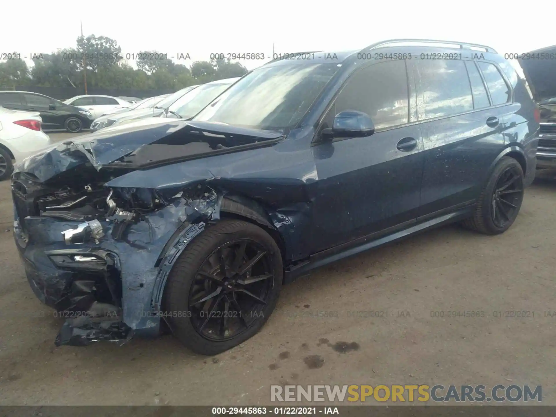 2 Photograph of a damaged car 5UXCW2C02M9F09982 BMW X7 2021