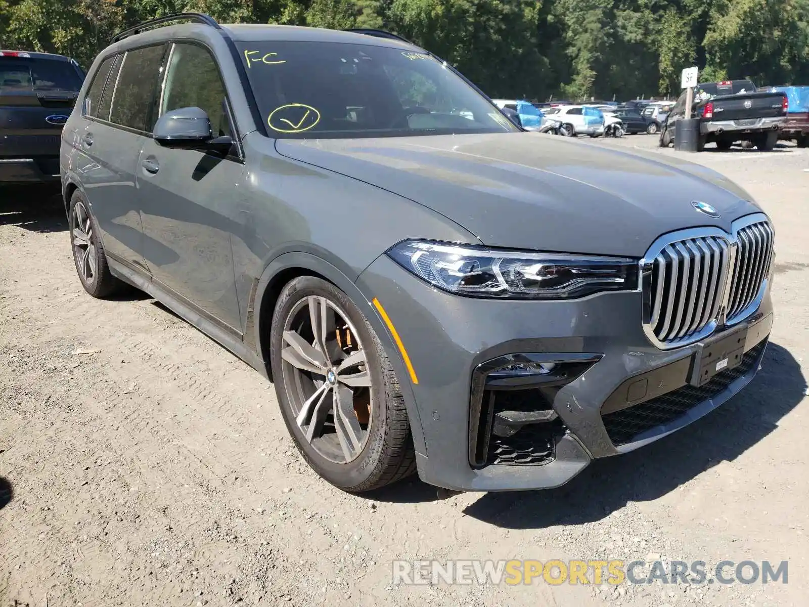 1 Photograph of a damaged car 5UXCW2C02M9G30351 BMW X7 2021