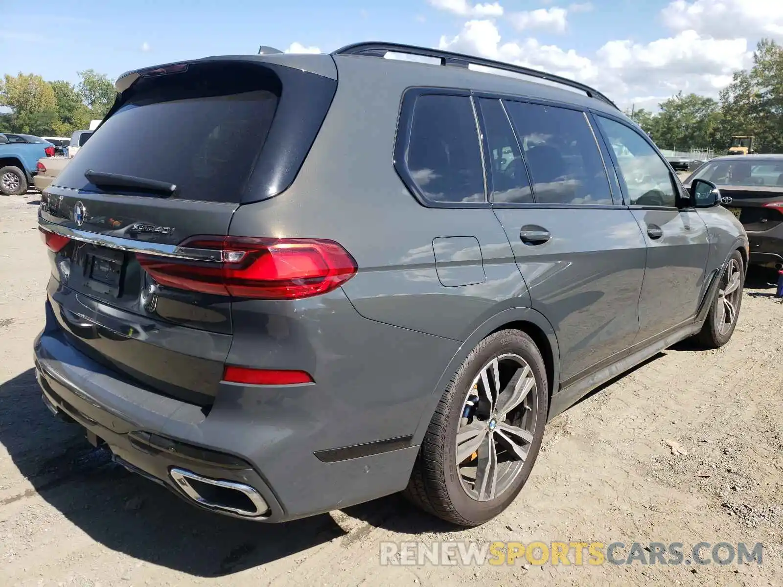 4 Фотография поврежденного автомобиля 5UXCW2C02M9G30351 BMW X7 2021