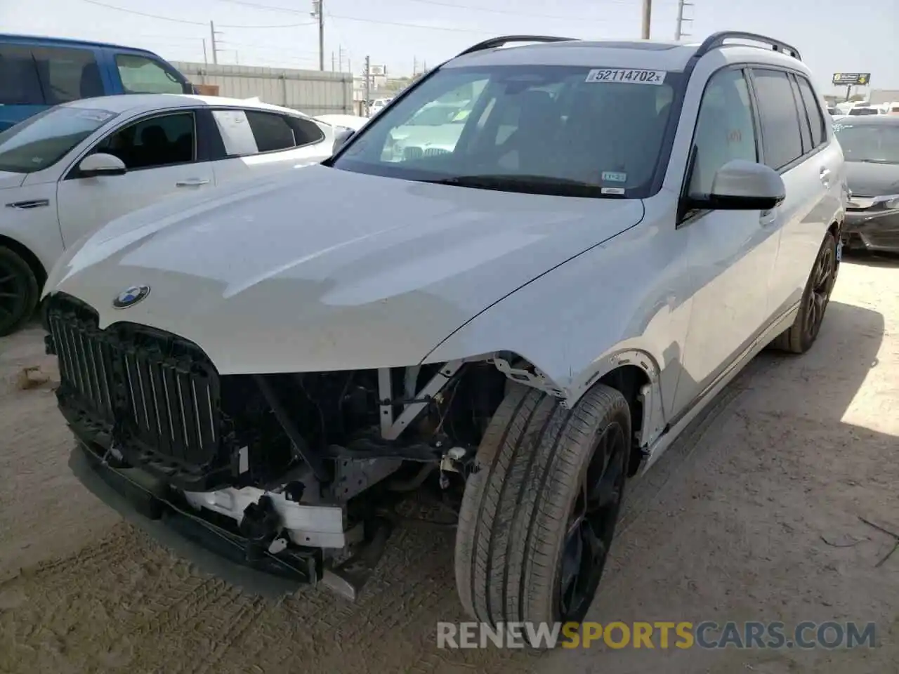 2 Photograph of a damaged car 5UXCW2C02M9G52219 BMW X7 2021