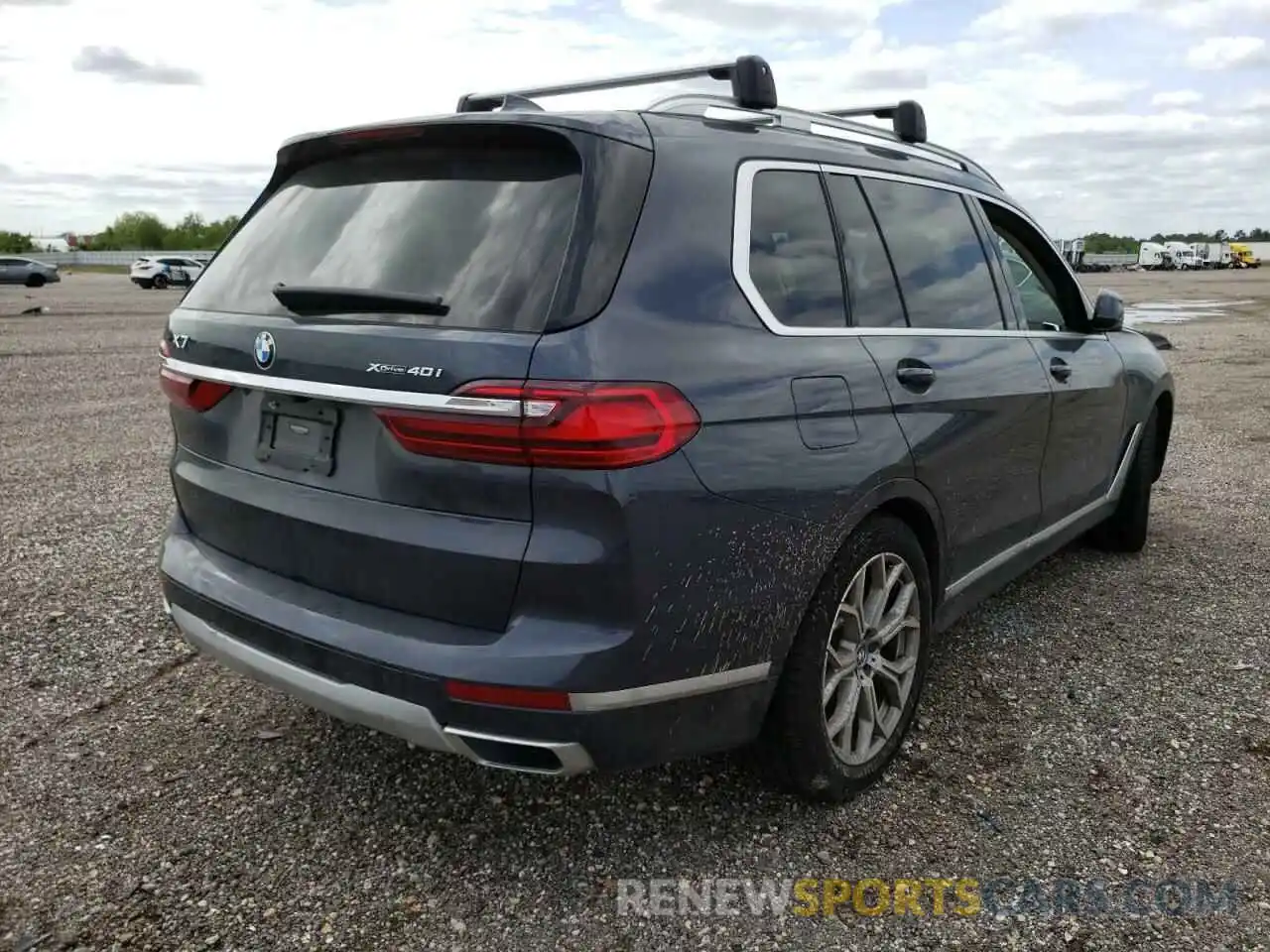 4 Фотография поврежденного автомобиля 5UXCW2C03M9E54295 BMW X7 2021