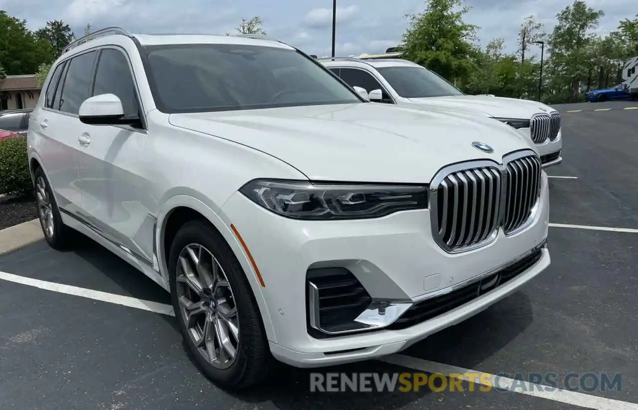 1 Photograph of a damaged car 5UXCW2C03M9G06656 BMW X7 2021