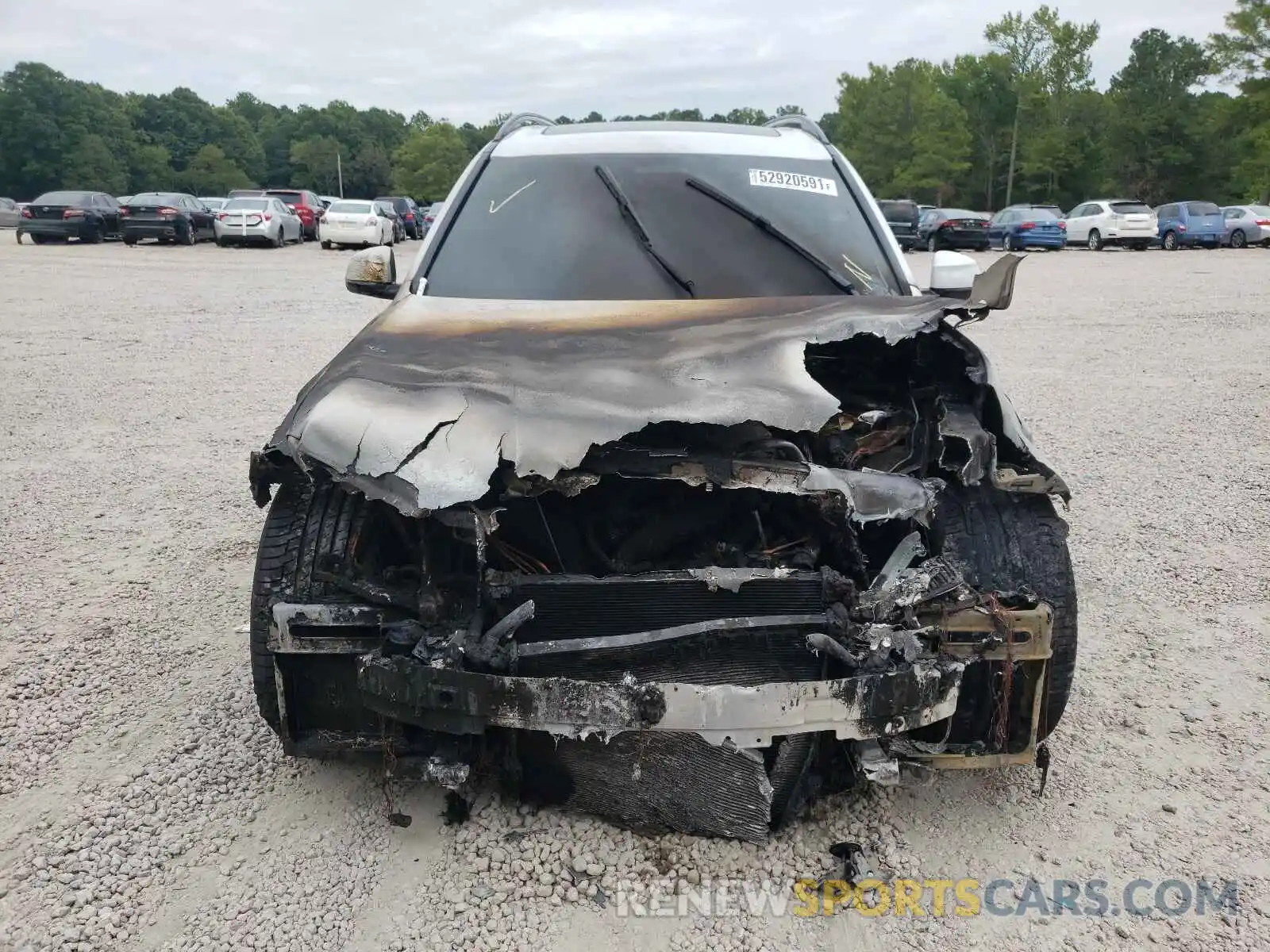 9 Photograph of a damaged car 5UXCW2C03M9H67153 BMW X7 2021