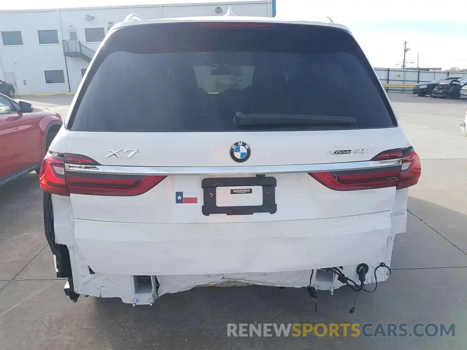 9 Фотография поврежденного автомобиля 5UXCW2C04M9D95743 BMW X7 2021